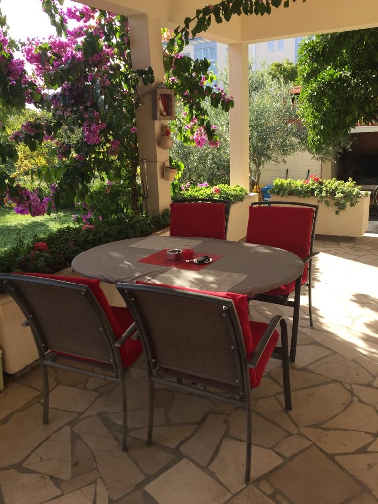 One bedroom apartment with terrace Kaštel Gomilica, Kaštela  A-a
