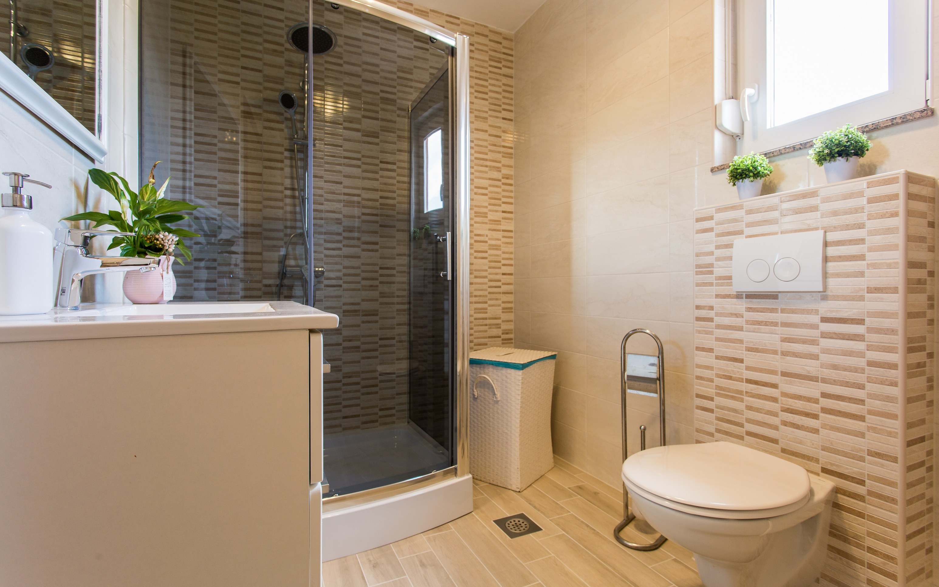 Two bedroom apartment with terrace and sea view Šilo, Krk  A-a