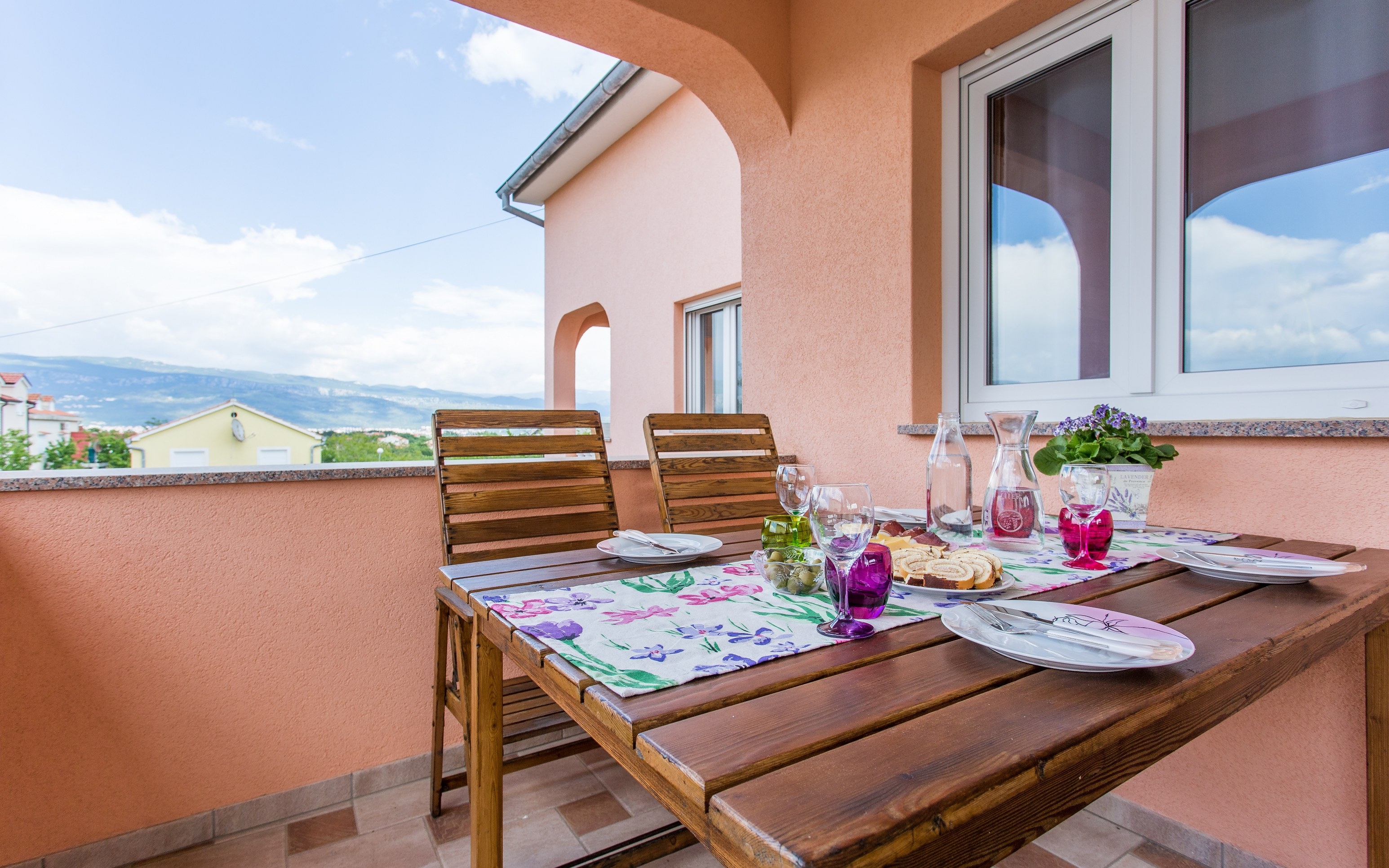 Two bedroom apartment with terrace and sea view Šilo, Krk  A-a