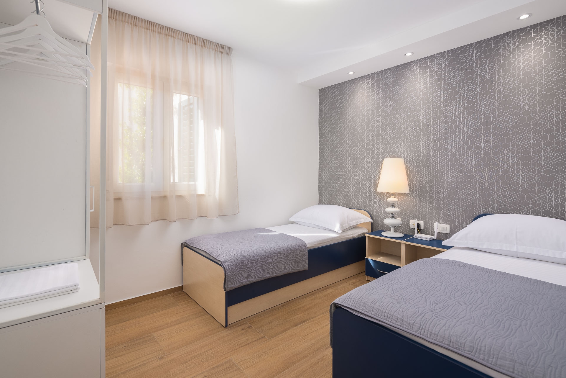 Comfortable and spacious house near beach Cove Ljubljeva, Trogir  K