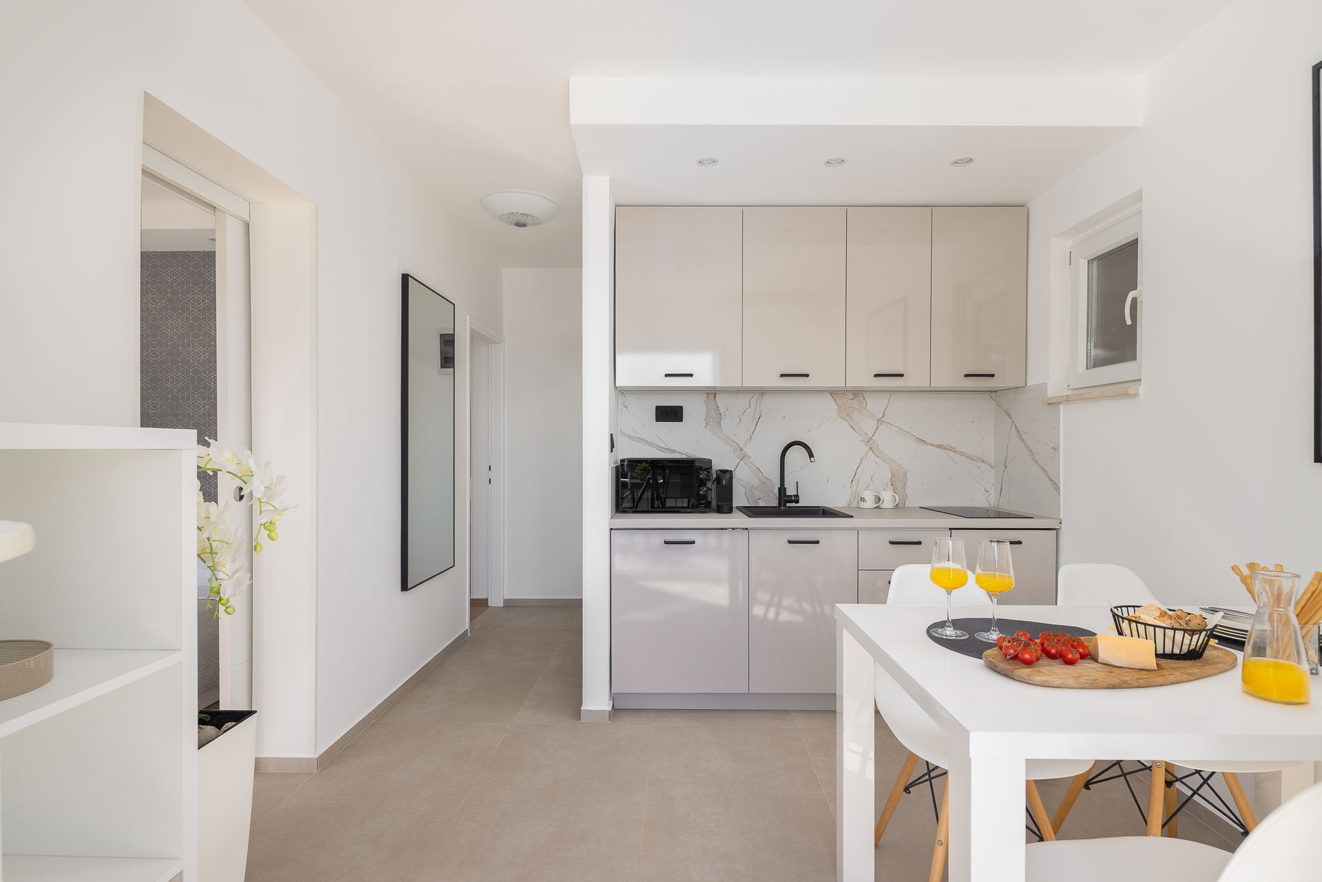 Comfortable and spacious house near beach Cove Ljubljeva, Trogir  K