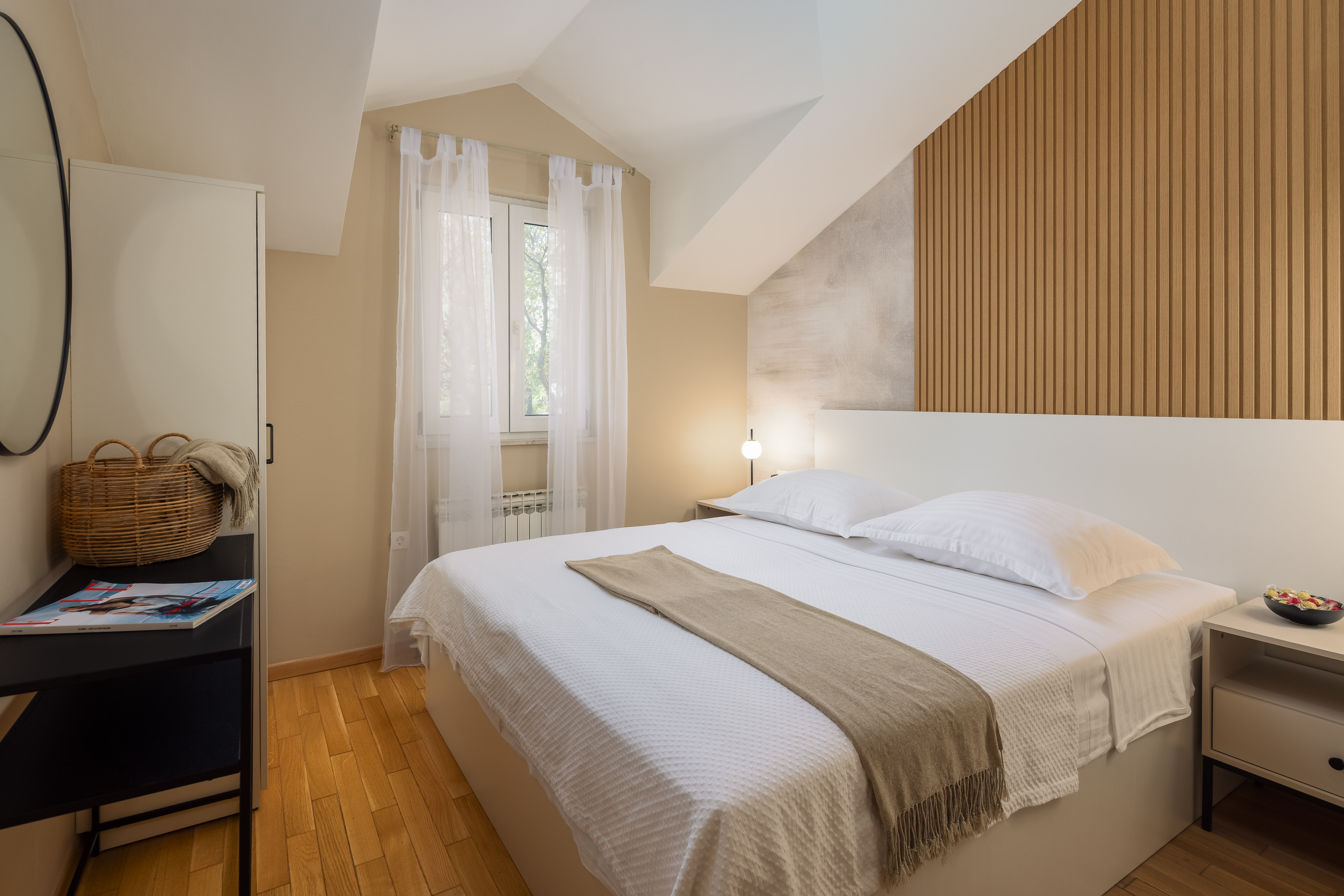 Three bedroom house near beach Cove Ljubljeva, Trogir  K