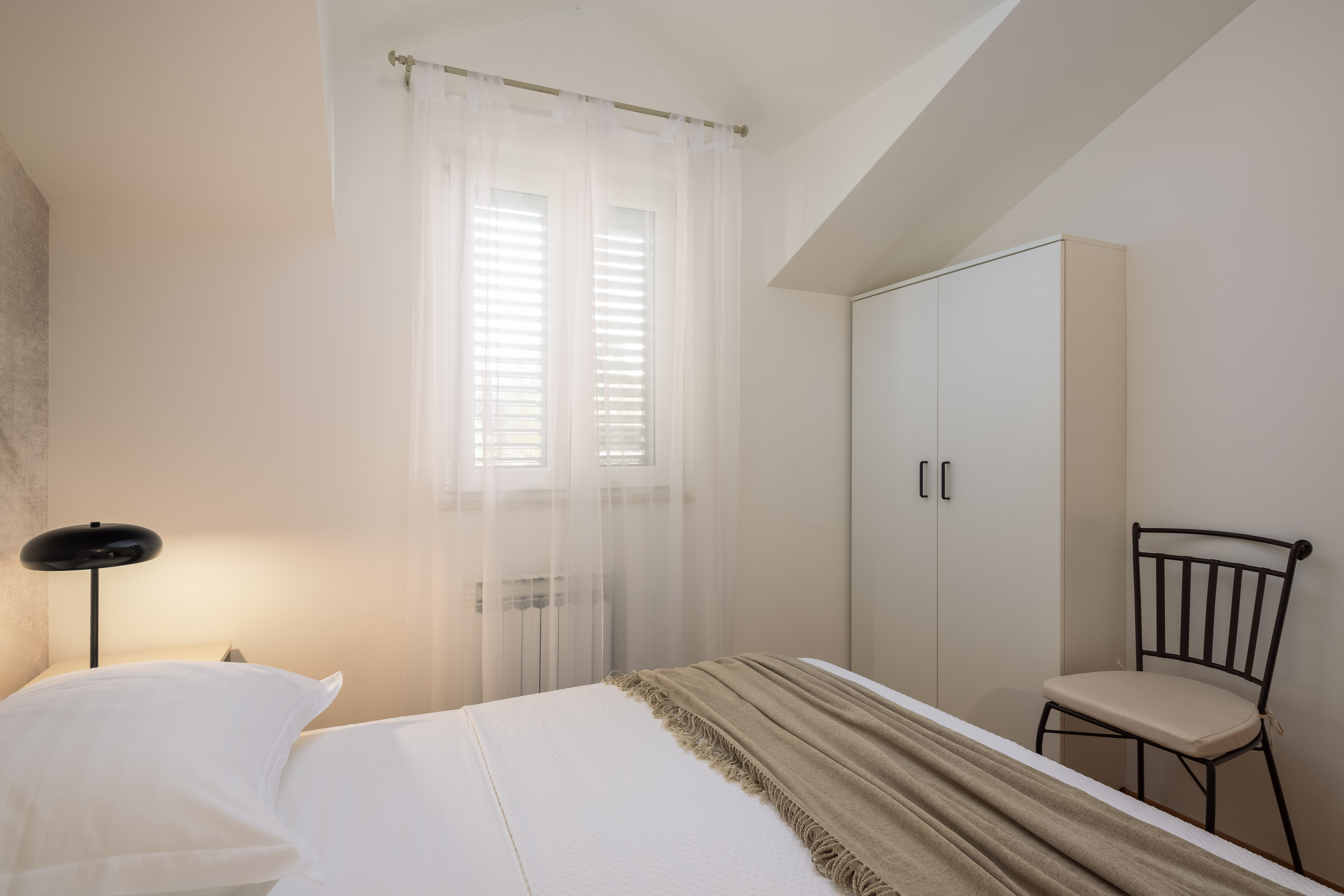 Three bedroom house near beach Cove Ljubljeva, Trogir  K