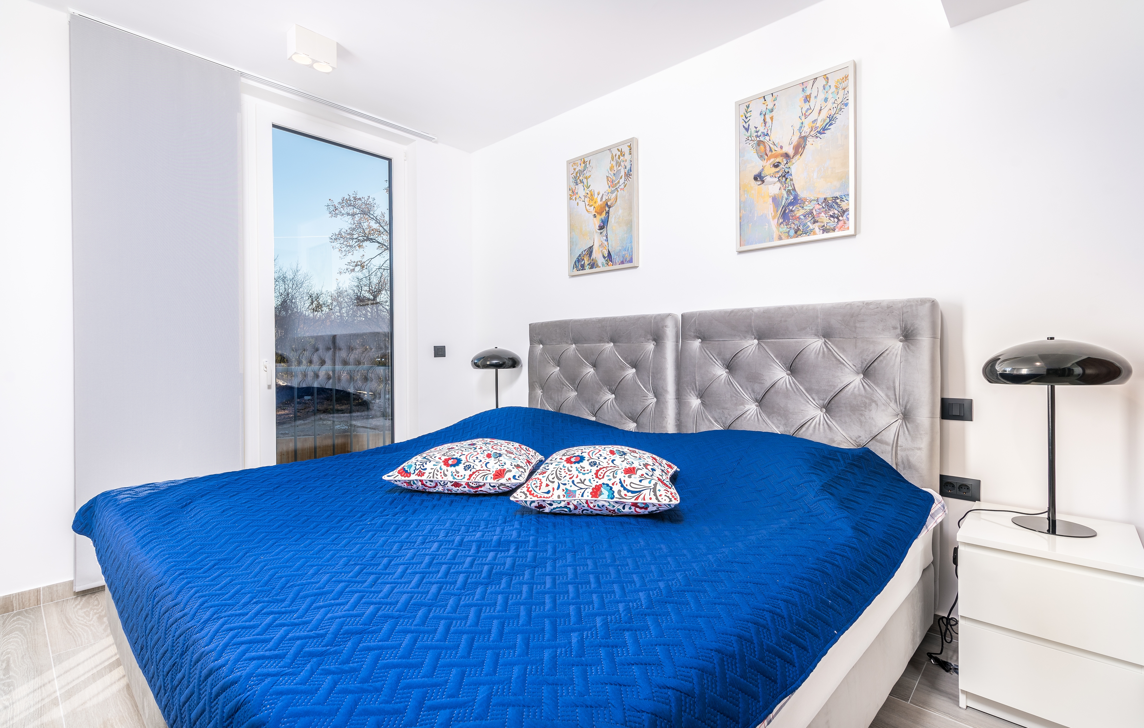 Four bedroom house with terrace and sea view Vantačići, Krk  K