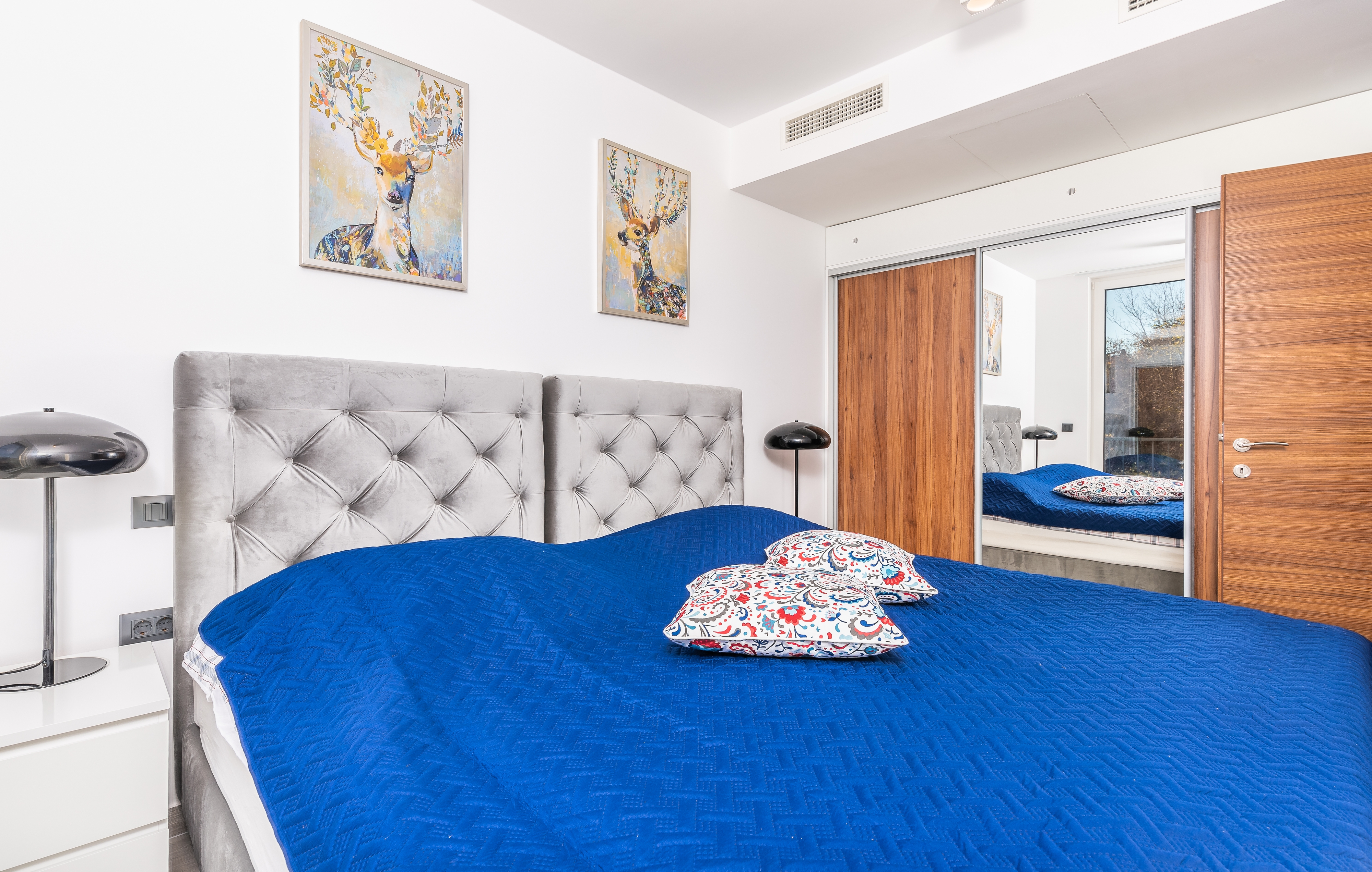 Four bedroom house with terrace and sea view Vantačići, Krk  K
