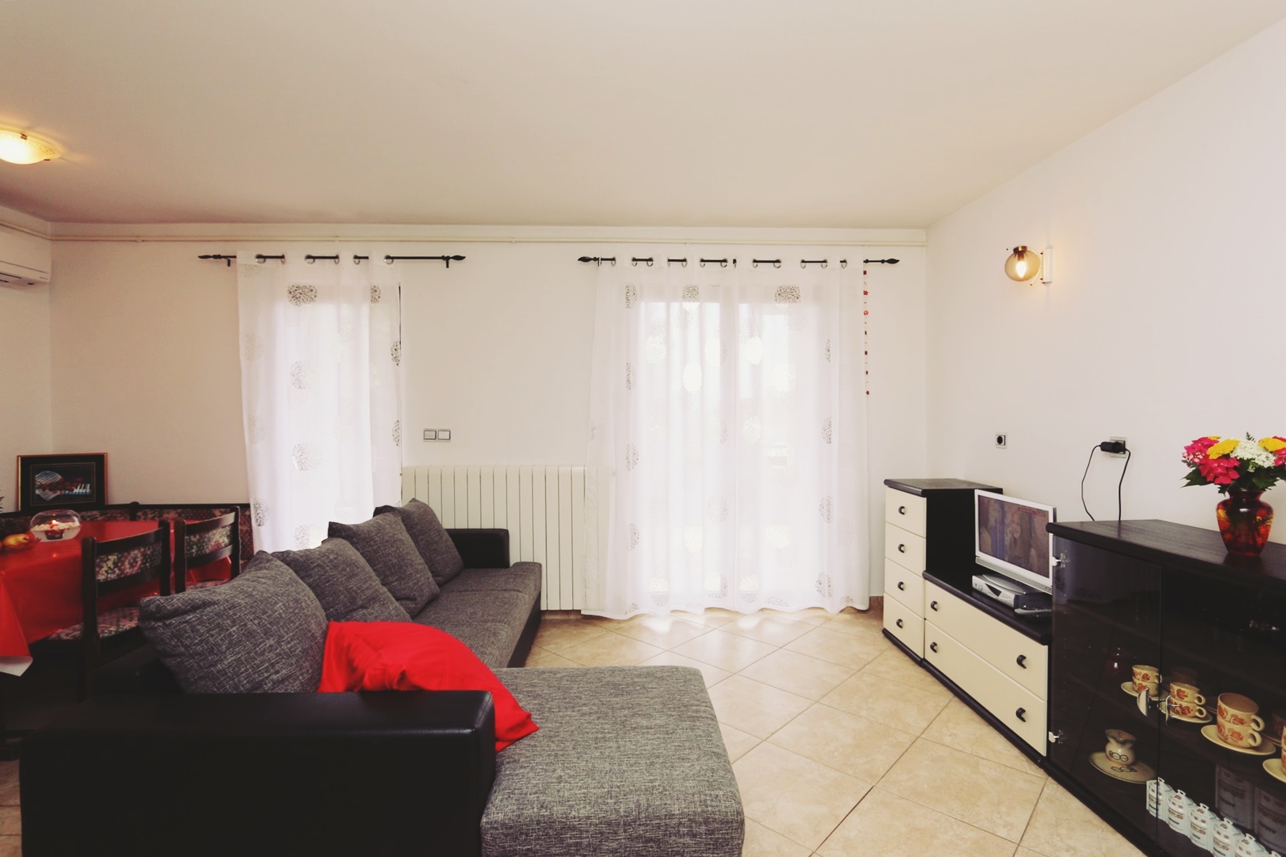 Two bedroom apartment with terrace and sea view Malinska, Krk (A-19264-a) Two bedroom apartment with terrace and sea view Malinska, Krk (A-19264-a)