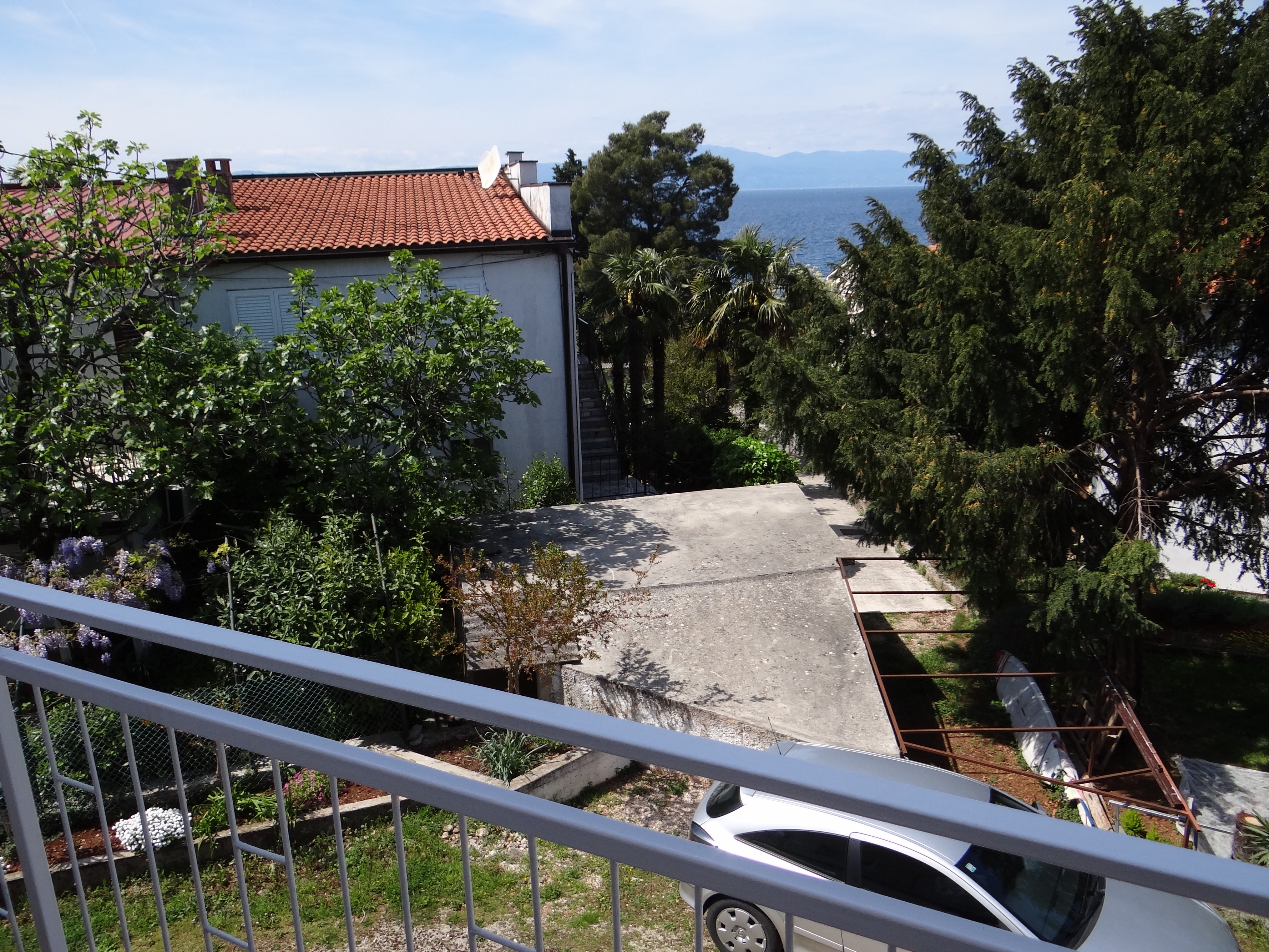One bedroom apartment with balcony and sea view Malinska, Krk  A-a