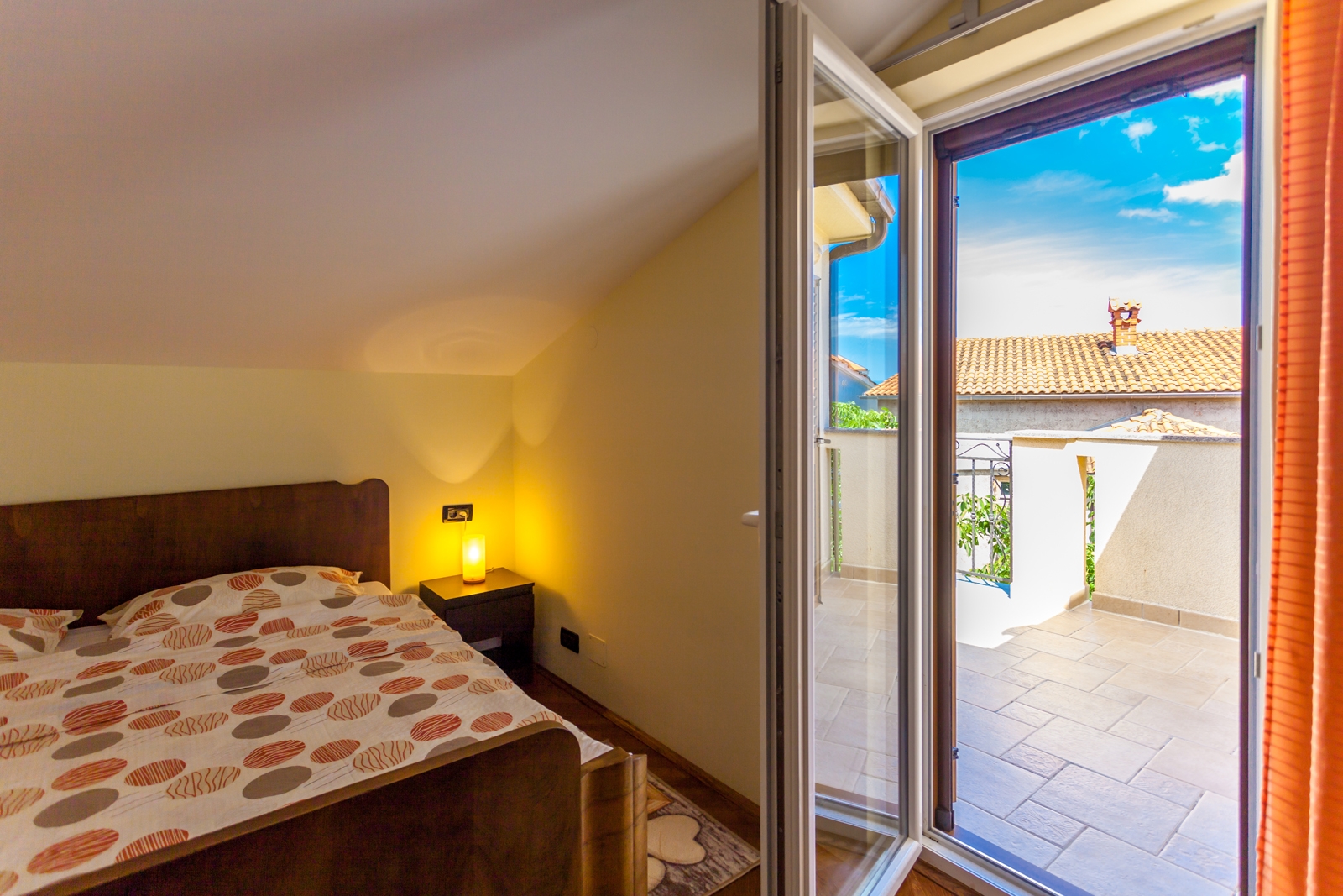Two bedroom apartment with terrace Porat, Krk  A-a