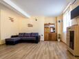 Obývací pokoj Porat, Obývací pokoj v ubytování typu apartment, s klimatizací a WiFi.