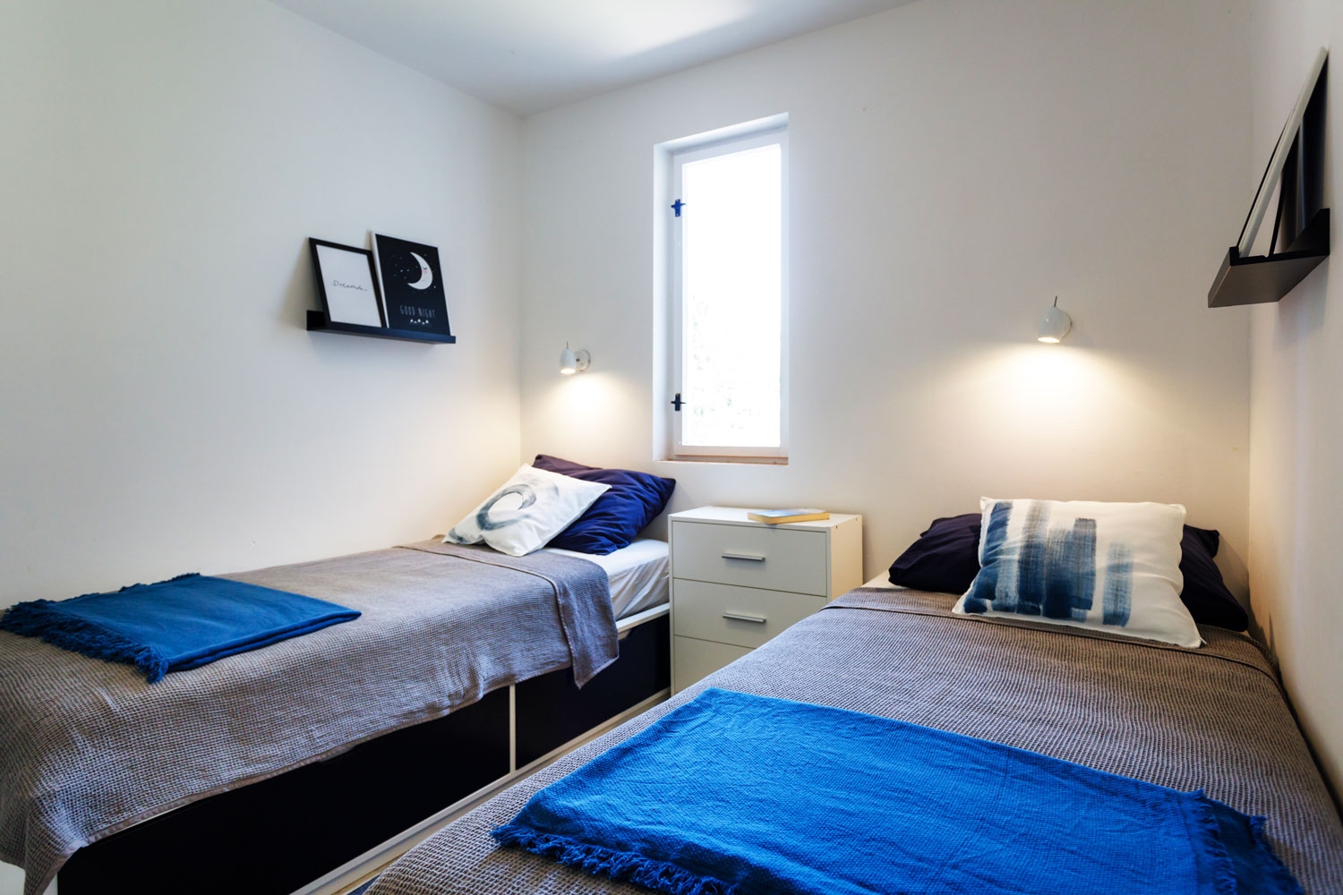 Two bedroom apartment with balcony and sea view Vantačići, Krk  A-a