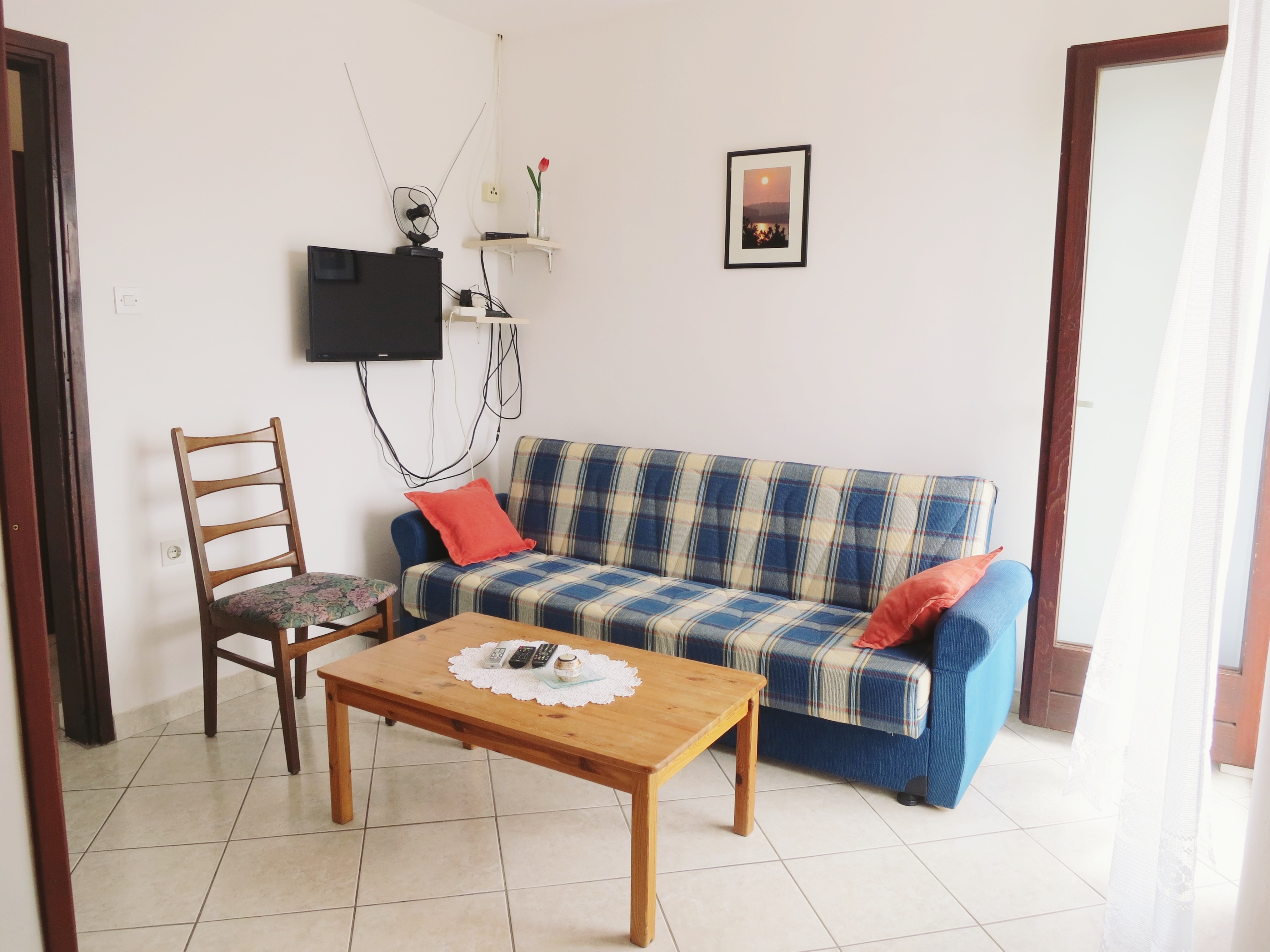 Two bedroom apartment with balcony and sea view Malinska, Krk (A-19290-a) Two bedroom apartment with balcony and sea view Malinska, Krk (A-19290-a)