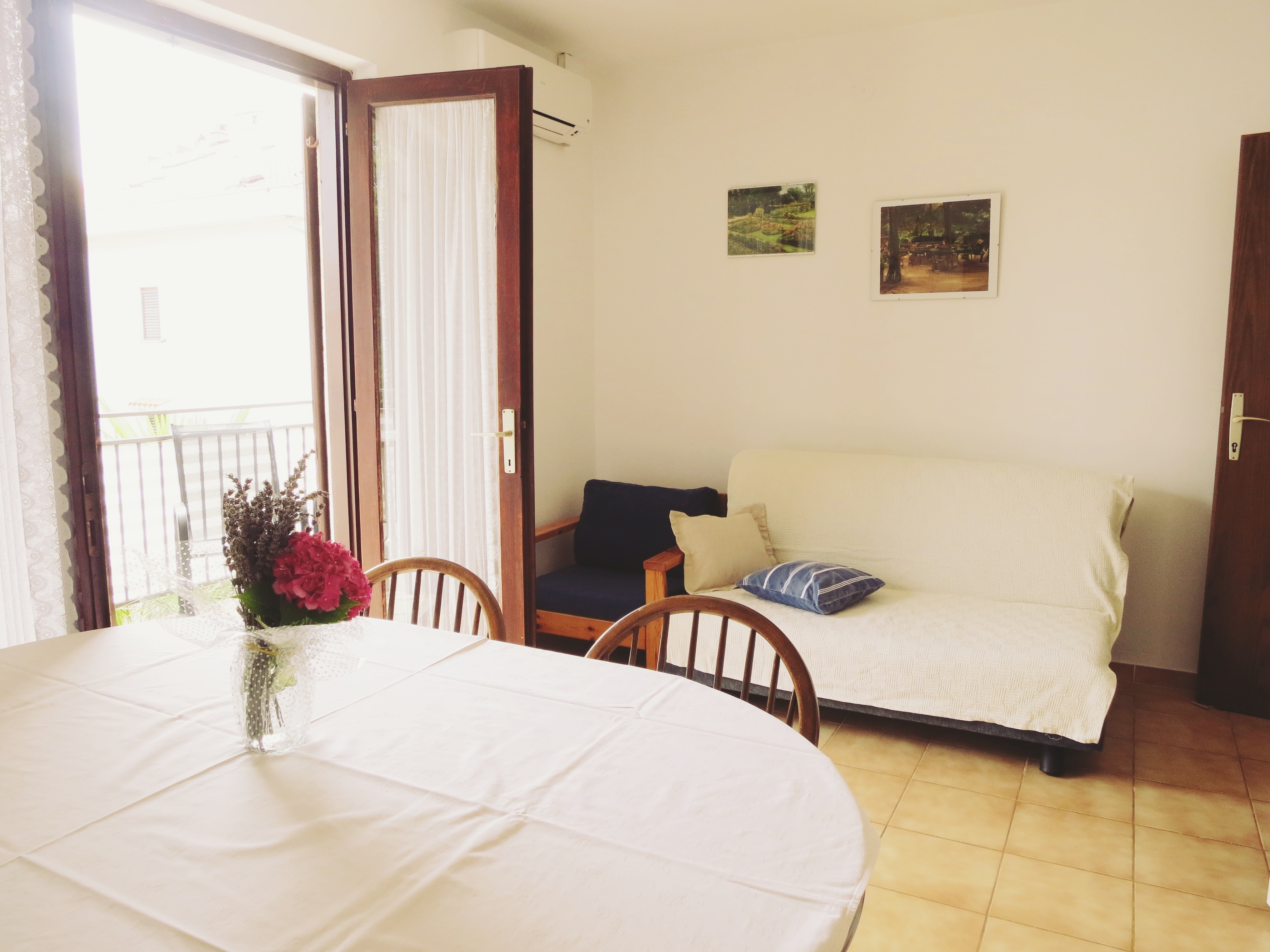 Two bedroom apartment with balcony Malinska, Krk (A-19290-b)