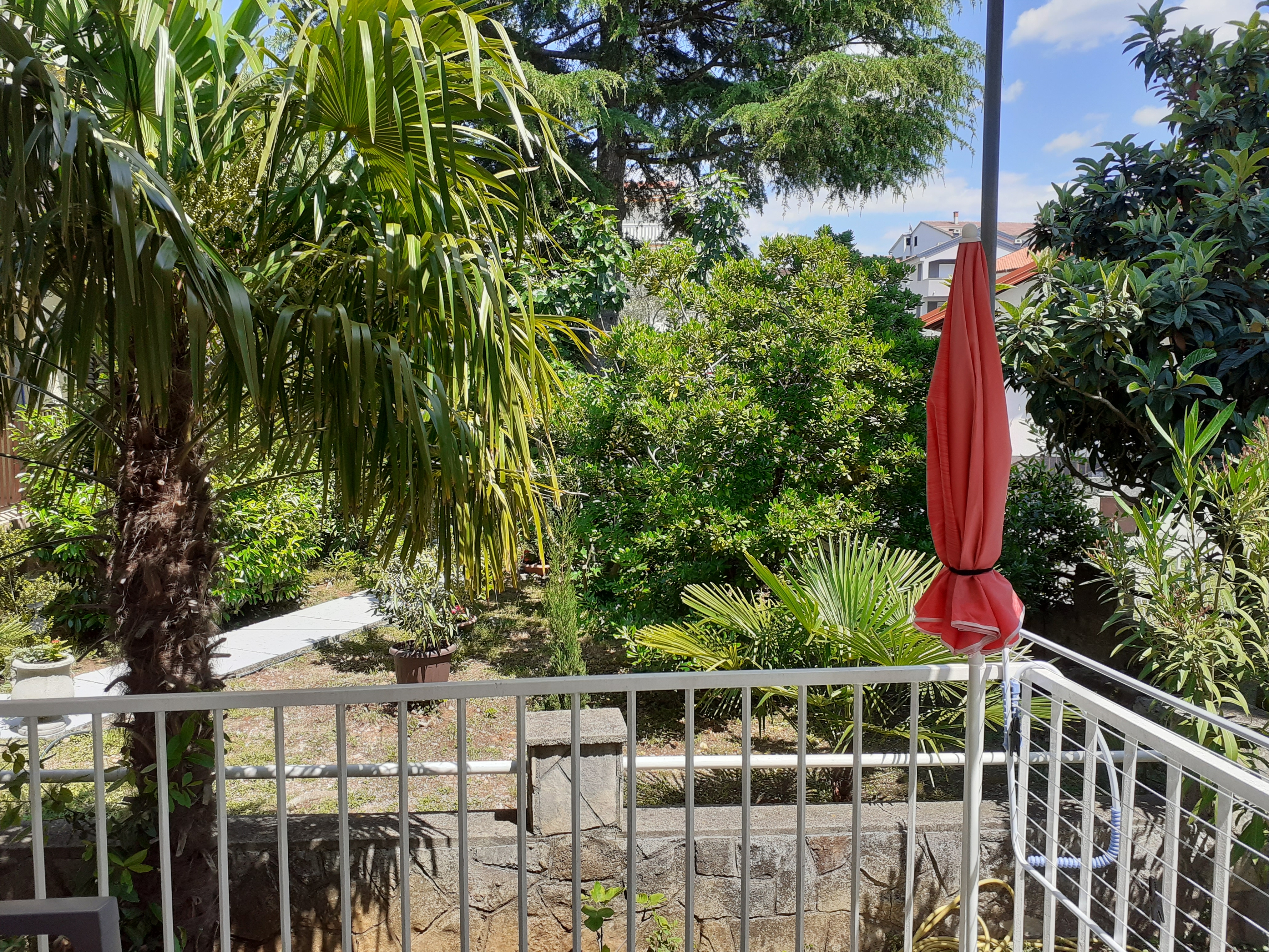 Studio flat with terrace Malinska, Krk (AS-19291-a)