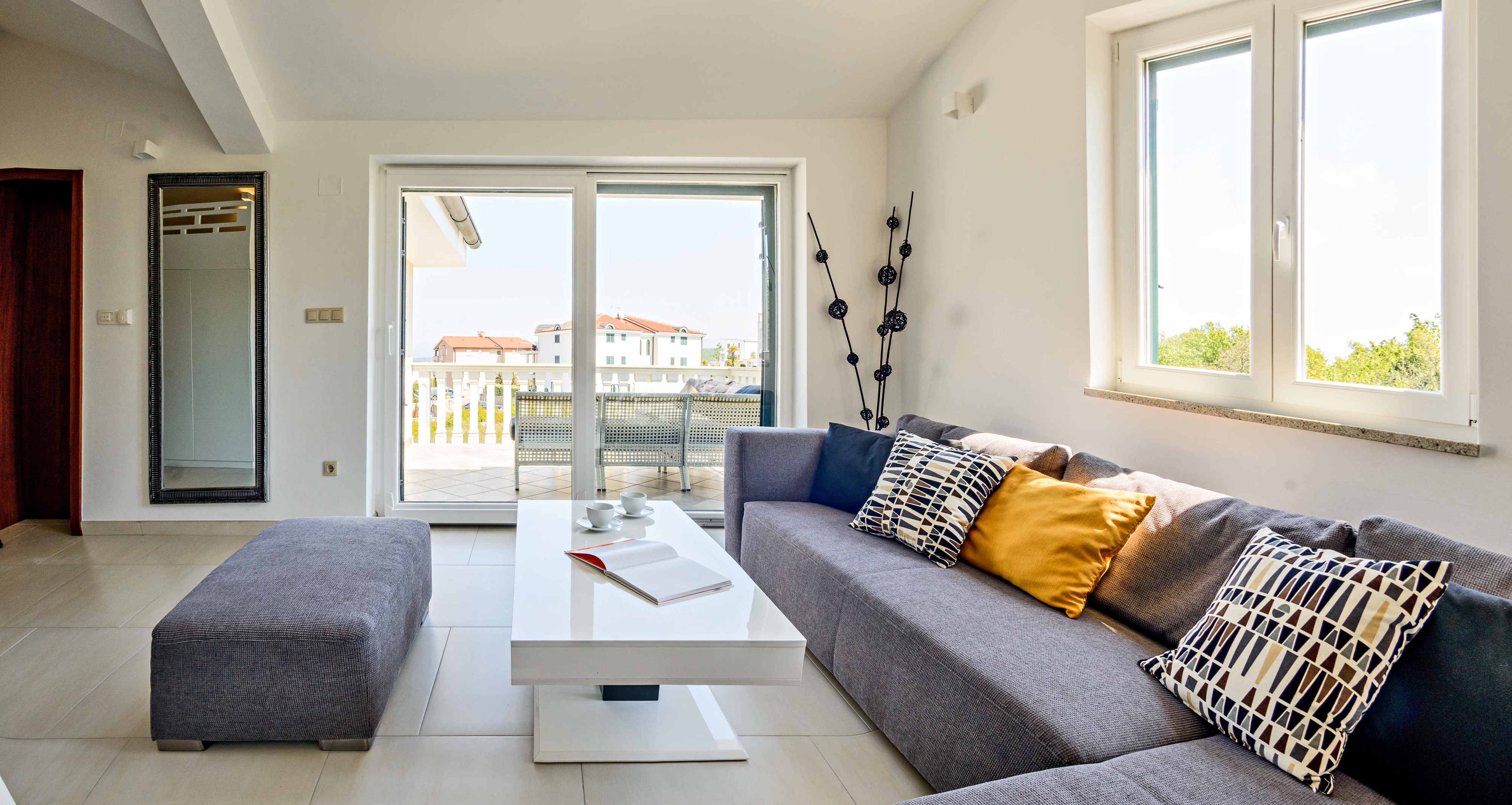 Three bedroom apartment with terrace and sea view Vantačići, Krk (A-19292-a)