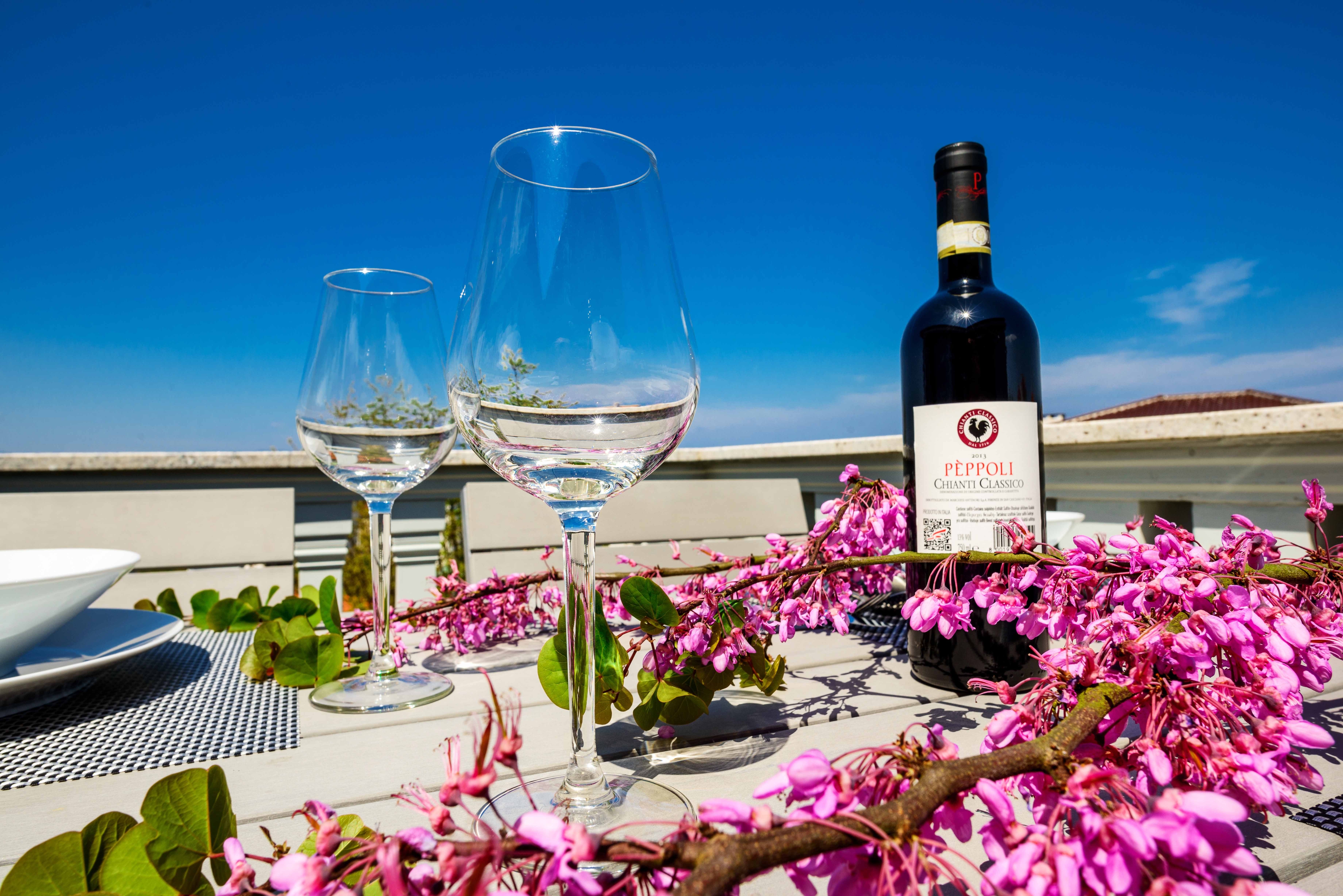 Three bedroom apartment with terrace and sea view Vantačići, Krk (A-19292-a) Three bedroom apartment with terrace and sea view Vantačići, Krk (A-19292-a)