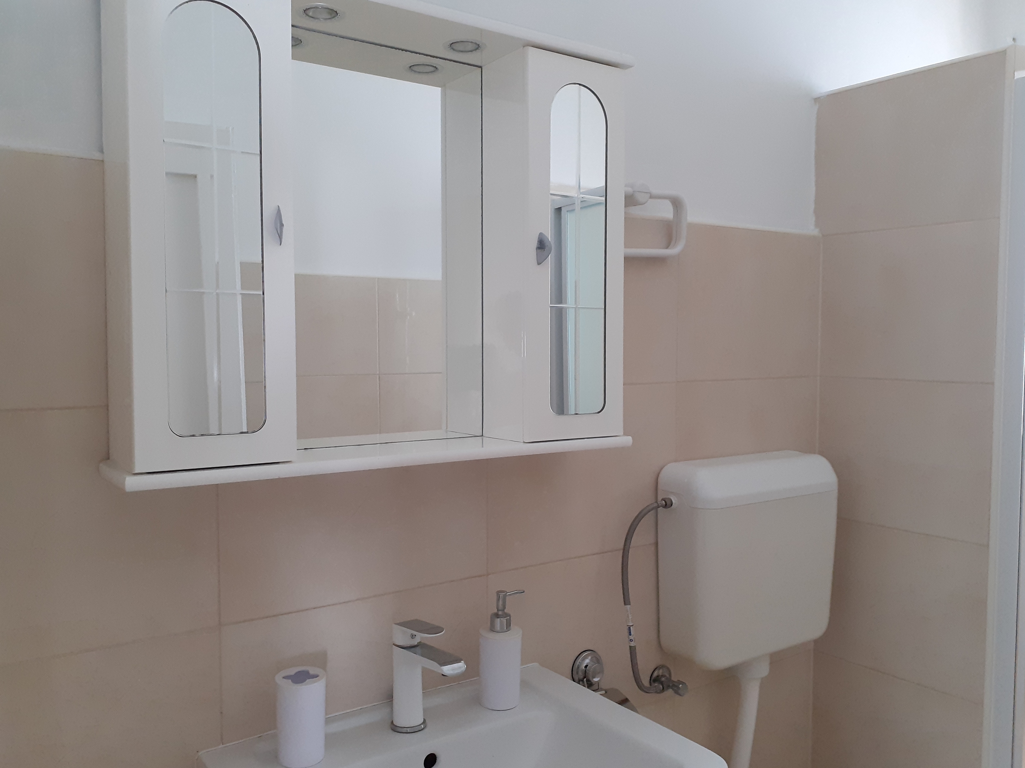 Two bedroom apartment with terrace and sea view Malinska, Krk  A-a