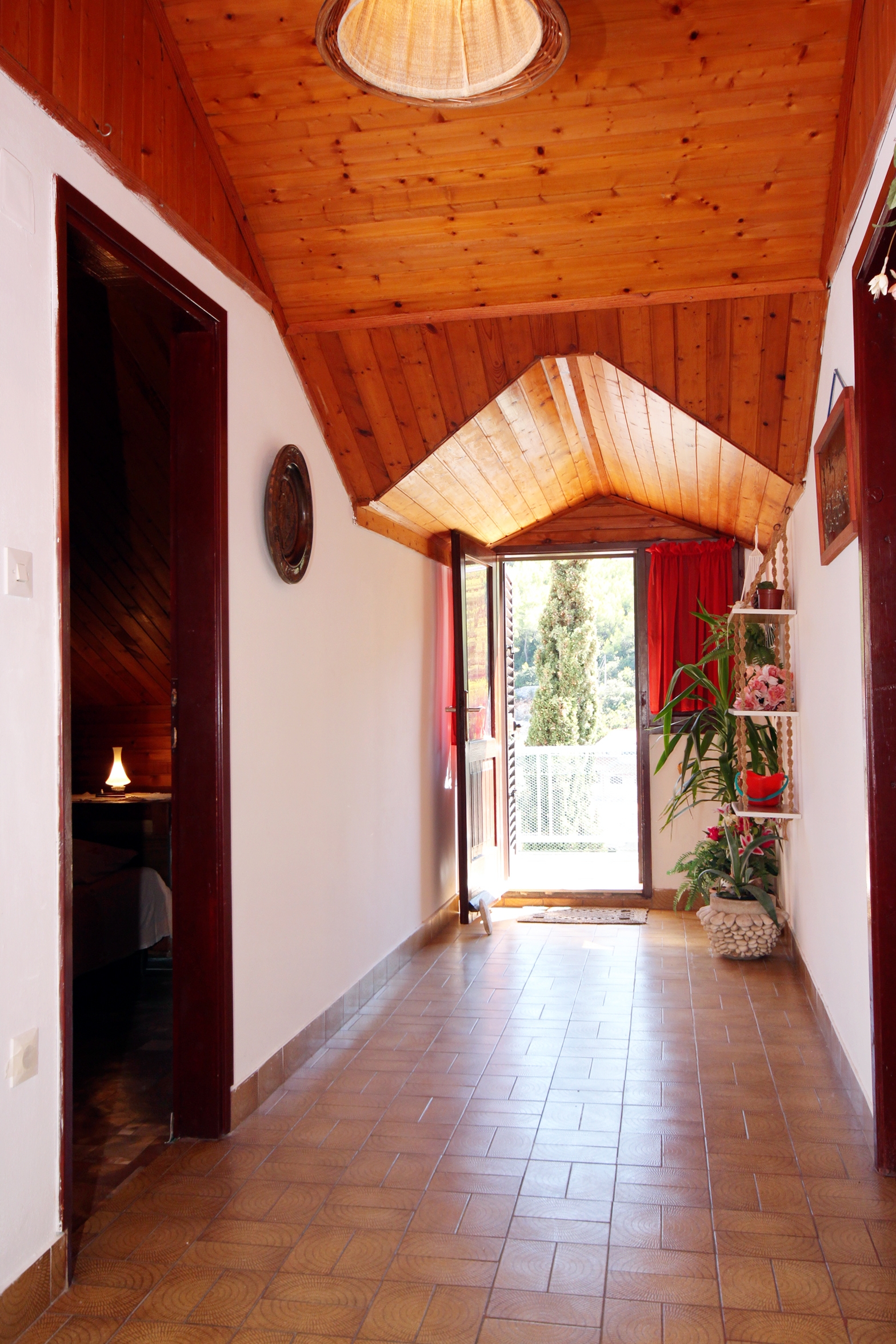 Two bedroom apartment with terrace and sea view Prigradica, Korčula  A-b