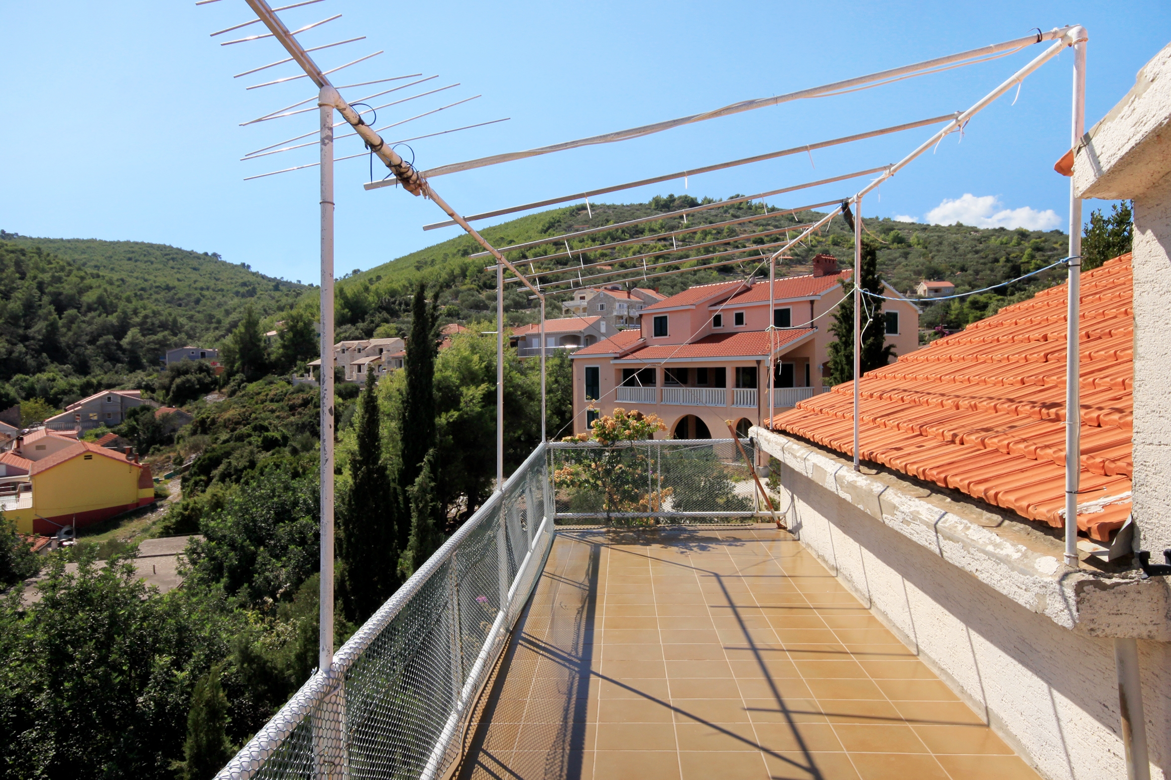 Two bedroom apartment with terrace and sea view Prigradica, Korčula  A-b