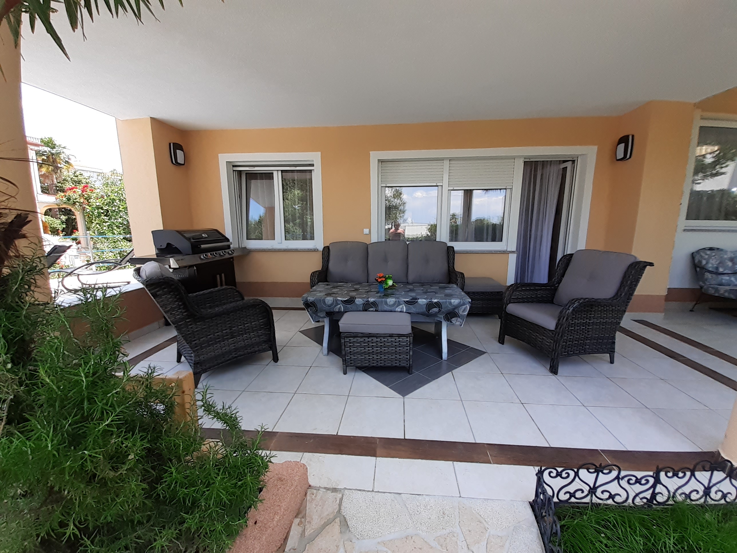Three bedroom apartment with terrace Malinska, Krk  A-a