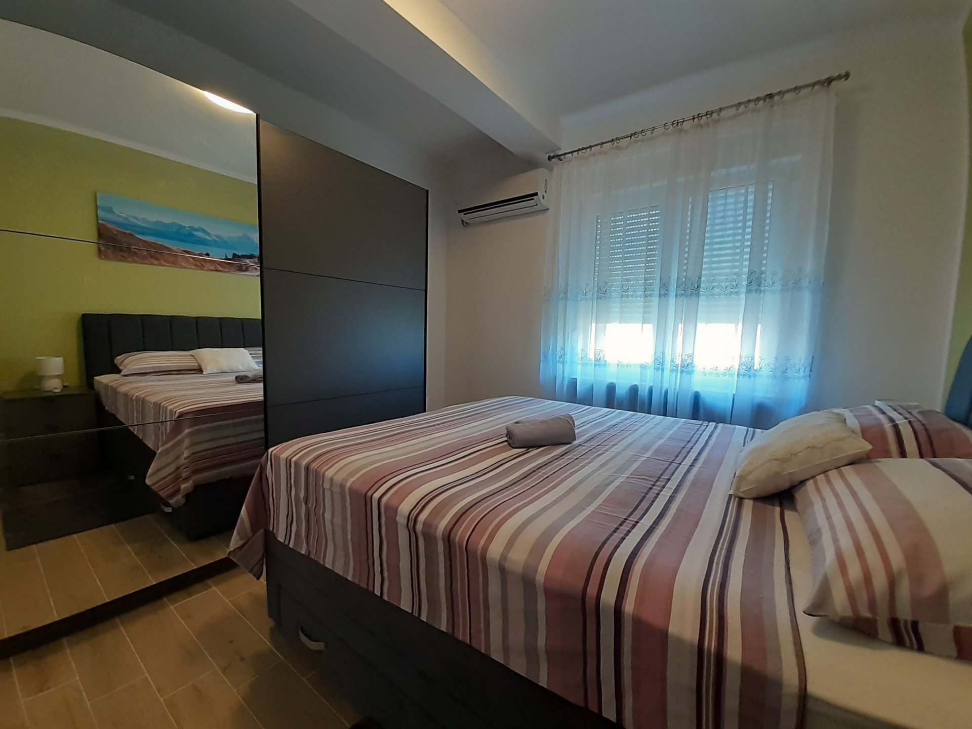 Three bedroom apartment with terrace Malinska, Krk  A-a