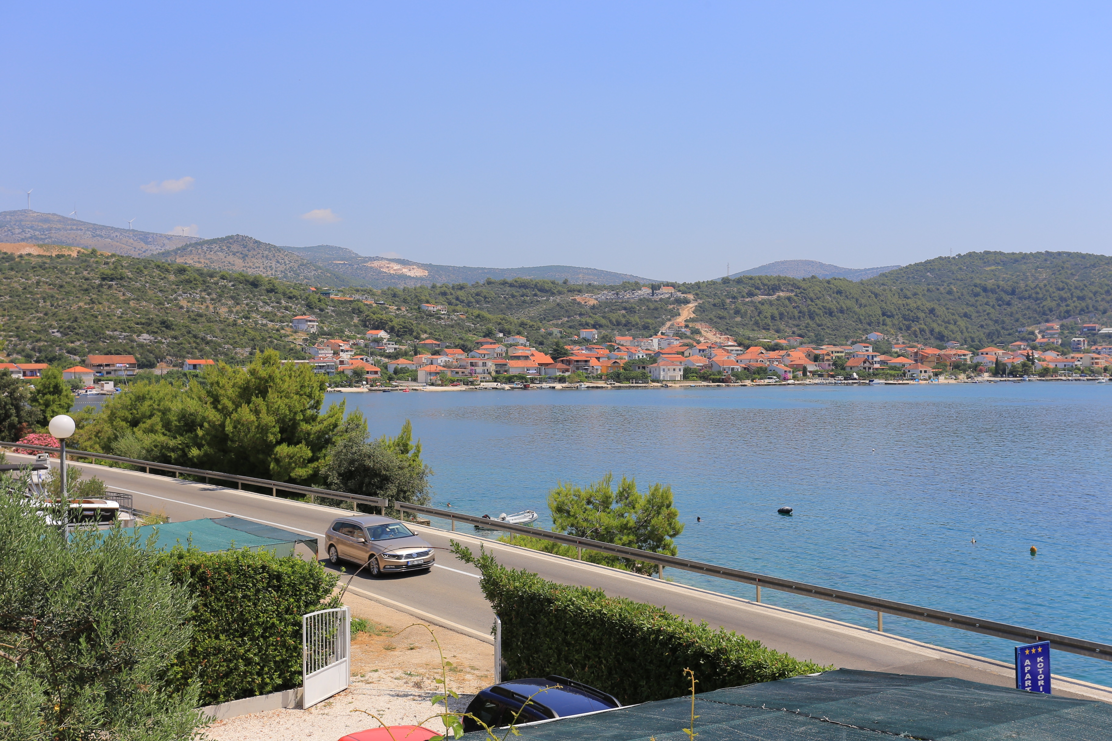 Two bedroom apartment near beach Poljica, Trogir  A-a