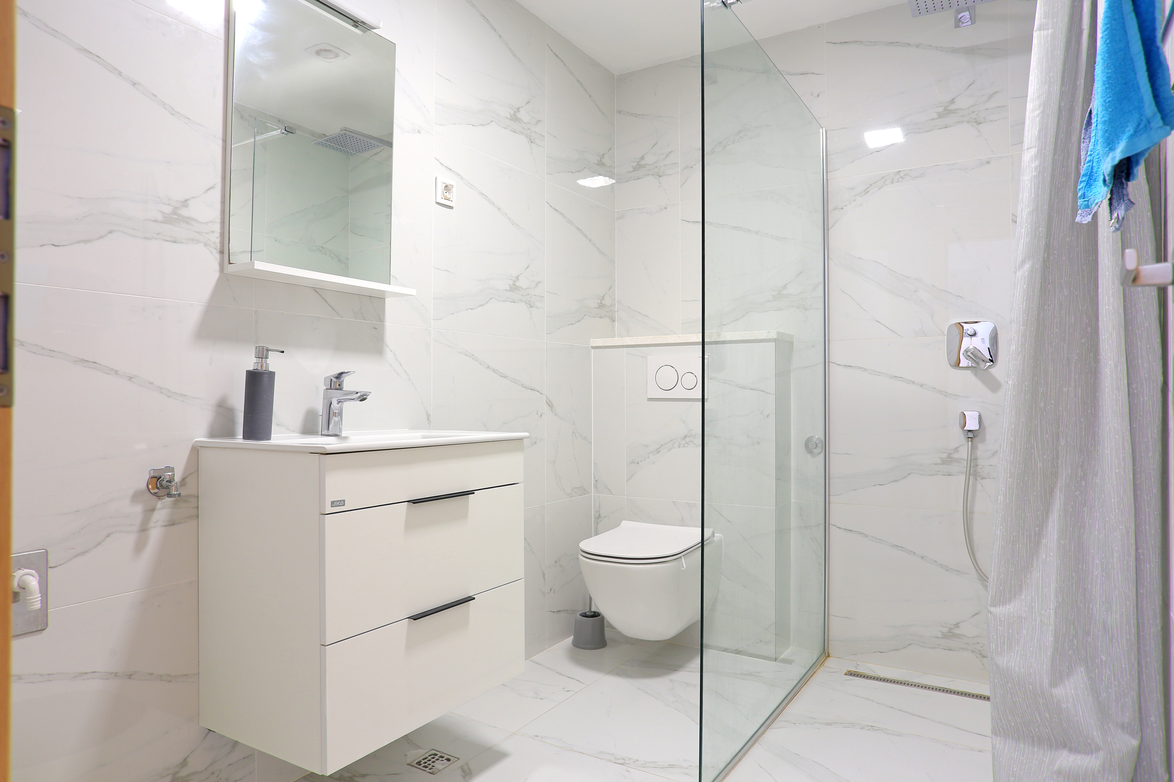 Two bedroom apartment near beach Poljica, Trogir  A-a