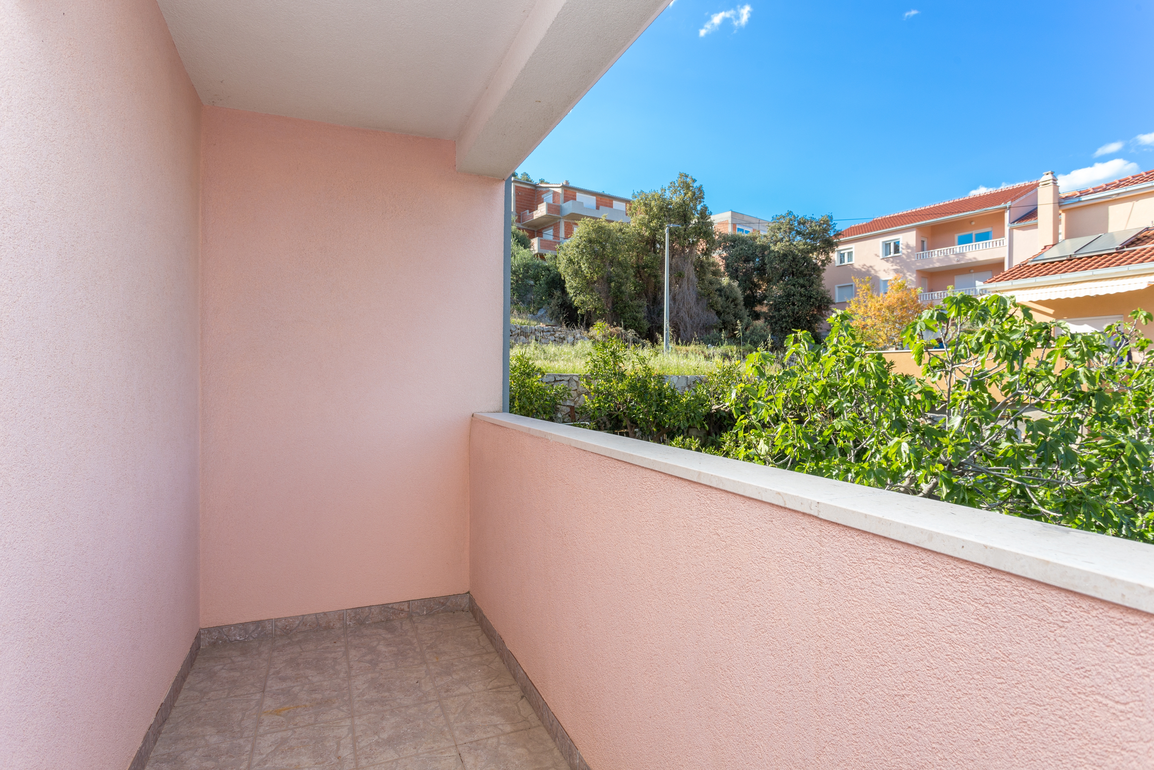 One bedroom apartment near beach Poljica, Trogir  A-b