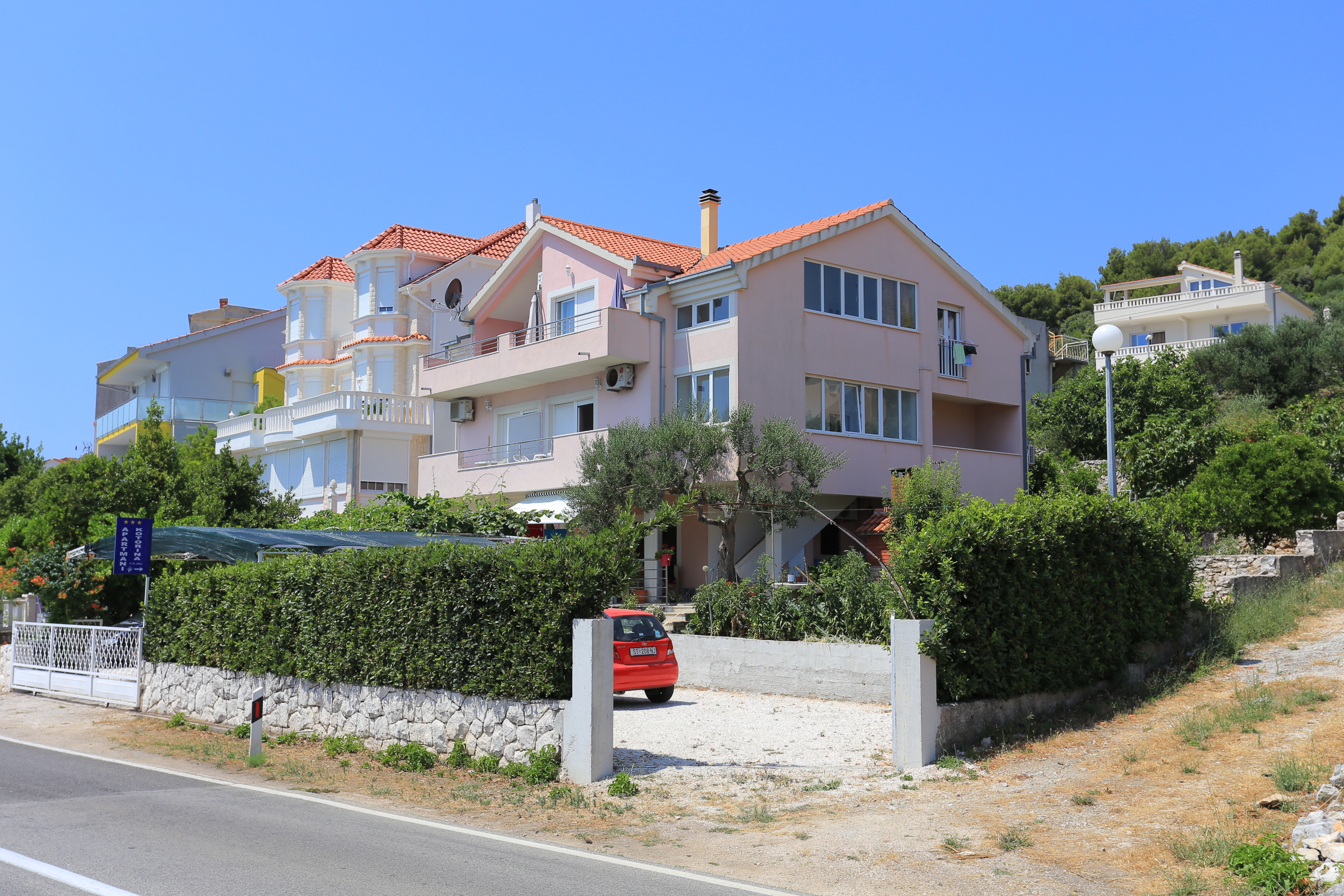 Two bedroom apartment near beach Poljica, Trogir  A-a