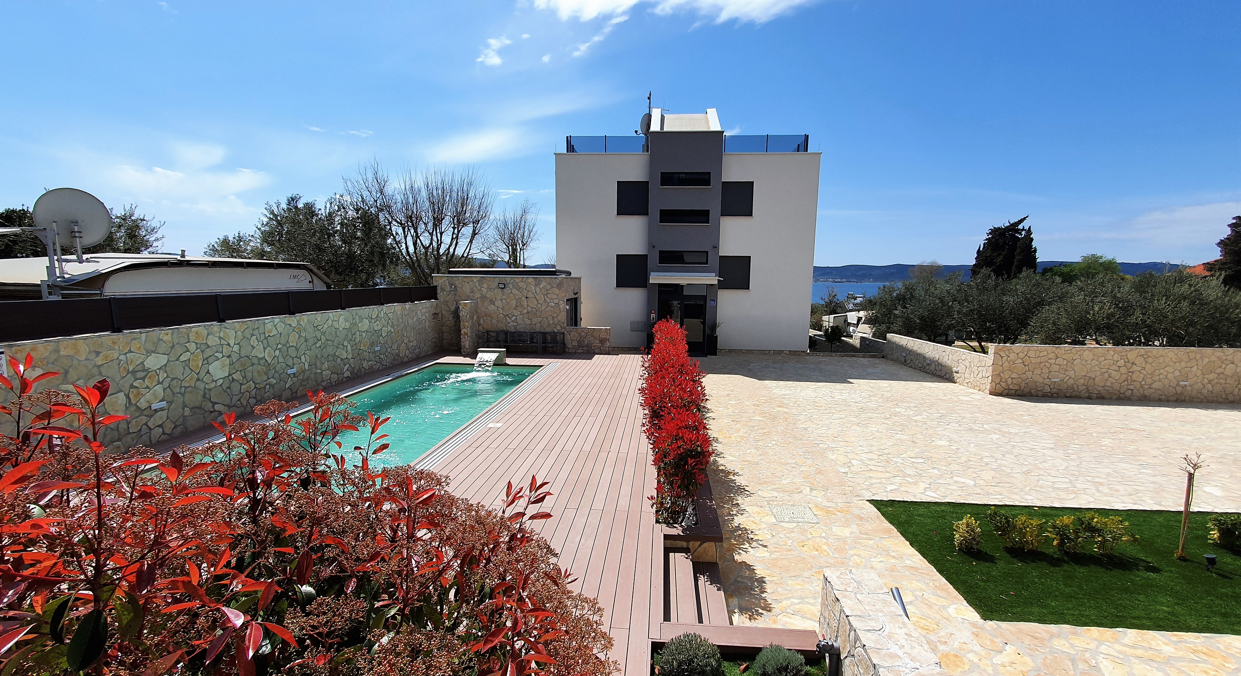 Two bedroom apartment with terrace and sea view Sveti Filip i Jakov, Biograd  A-a