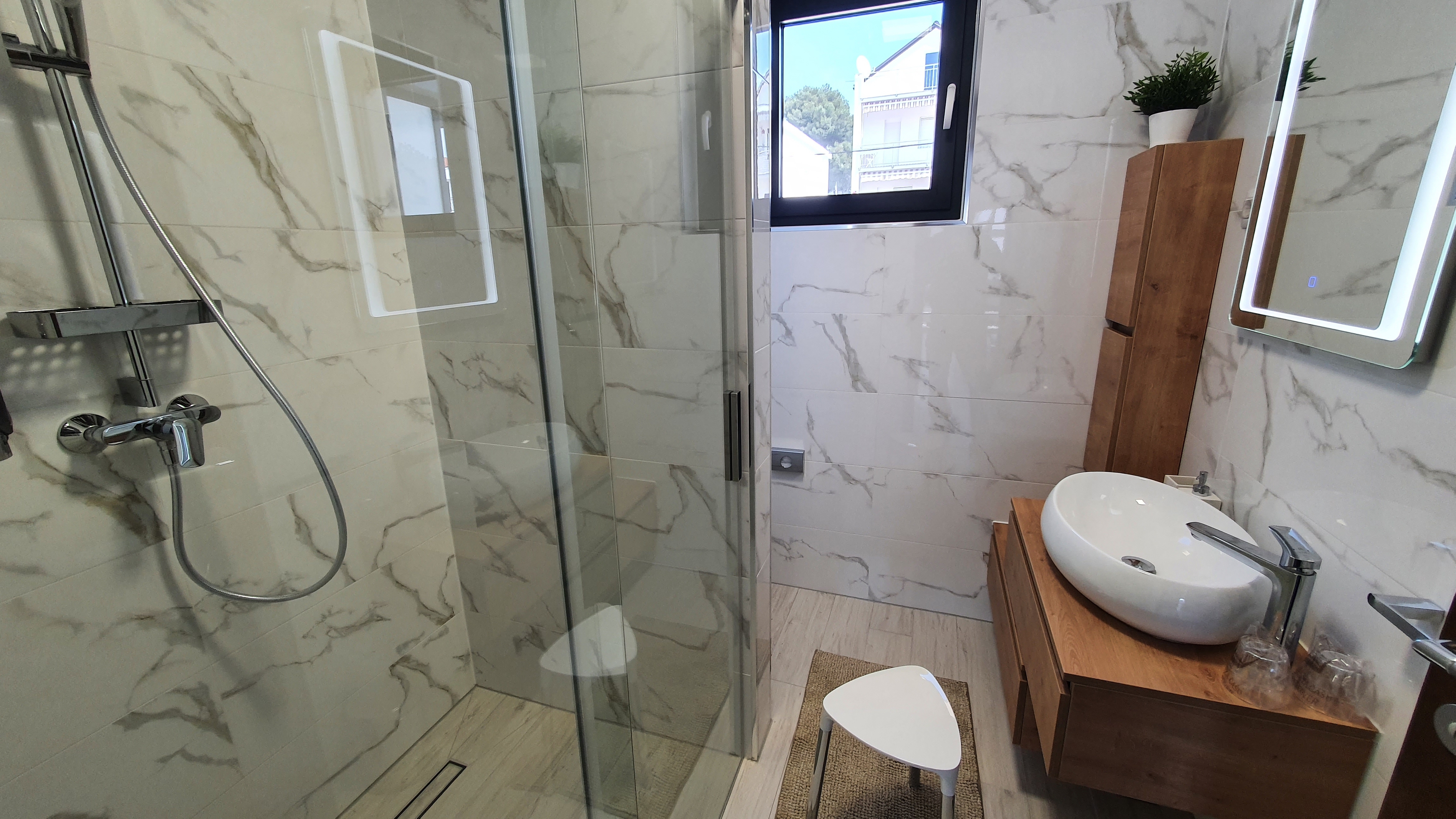 One bedroom apartment with terrace Sveti Filip i Jakov, Biograd  A-b