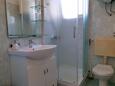 Bathroom Čižići, Bathroom in the apartment, (pet friendly) and WiFi.