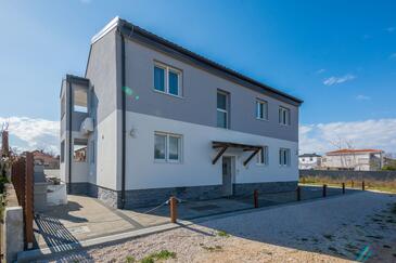 Vir, Vir, Object 19332 - Appartementen with pebble beach.