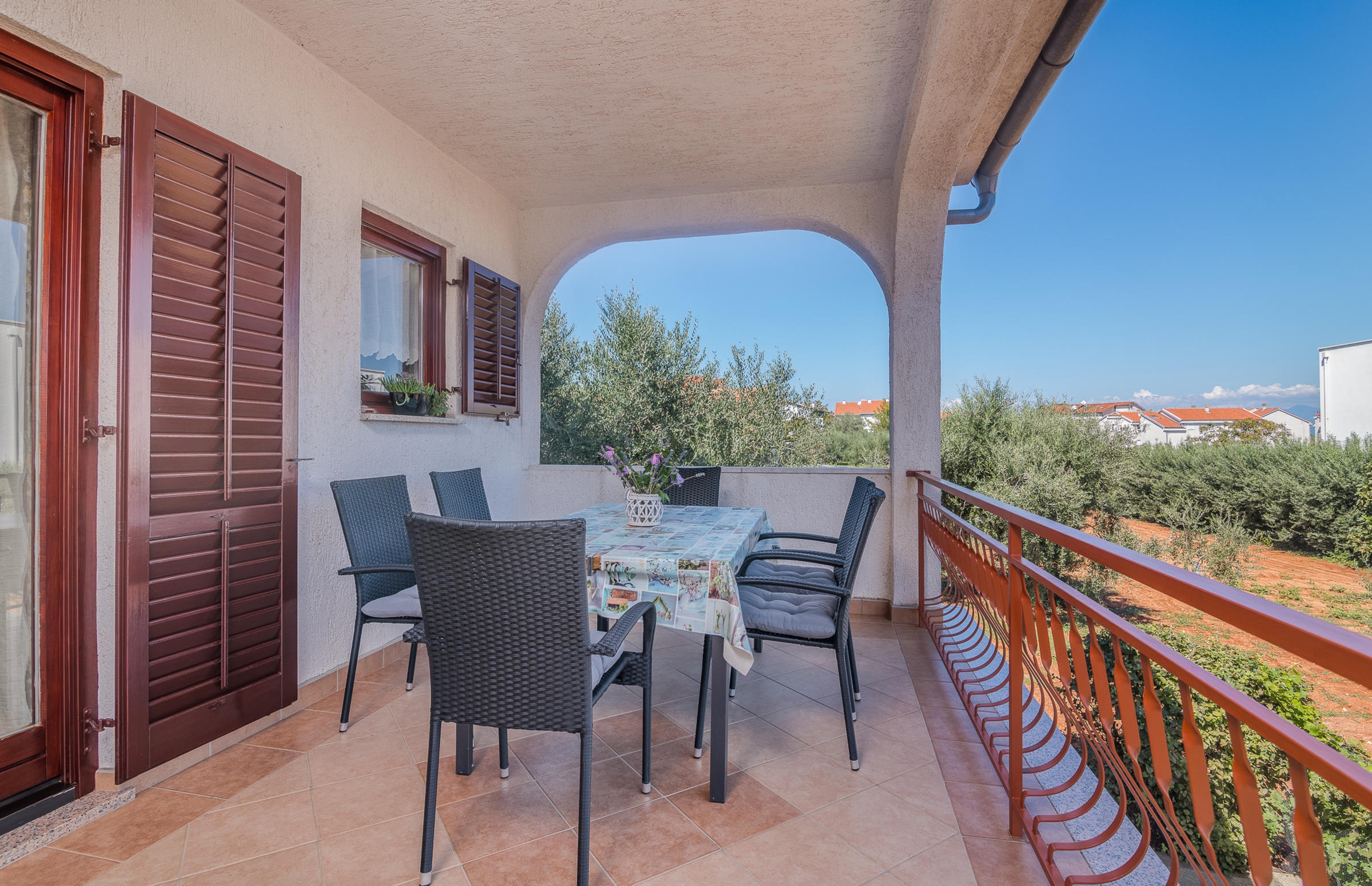 Two bedroom apartment with terrace and sea view Porat, Krk  A-a