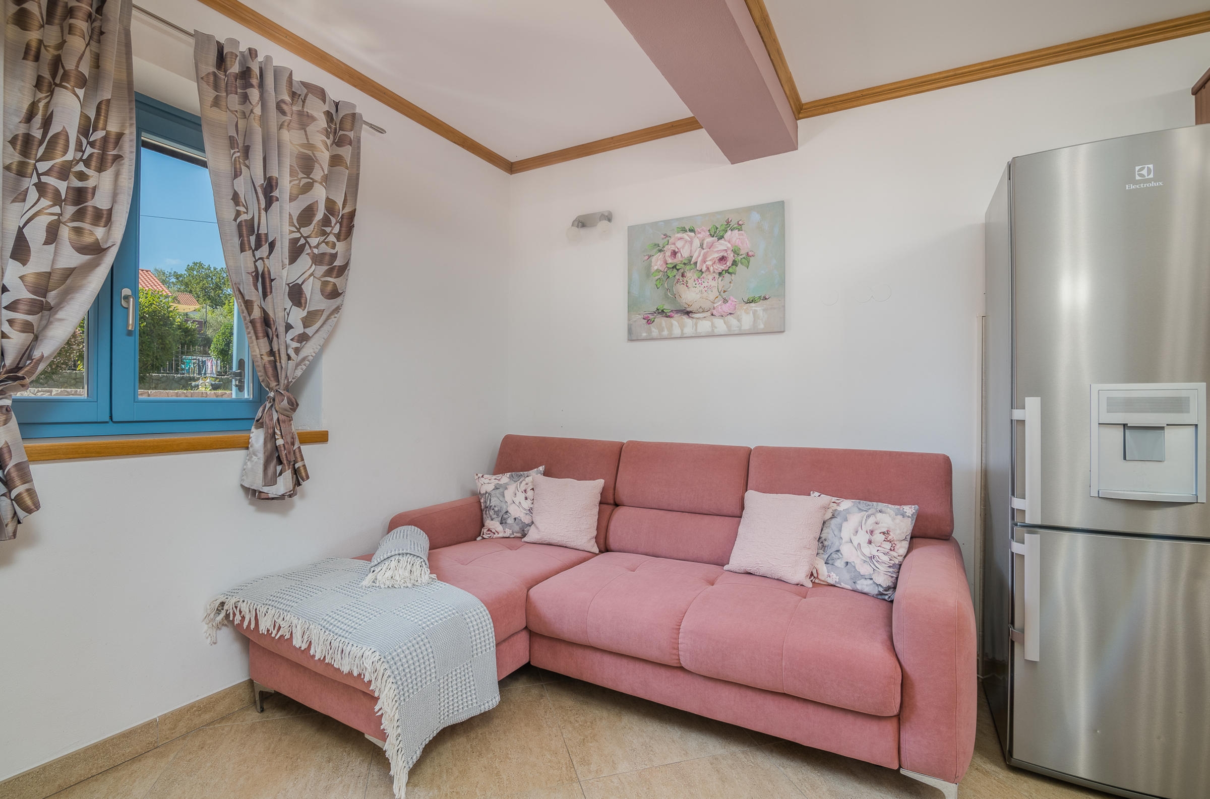 Two bedroom apartment with terrace Porat, Krk (A-19344-b) Two bedroom apartment with terrace Porat, Krk (A-19344-b)