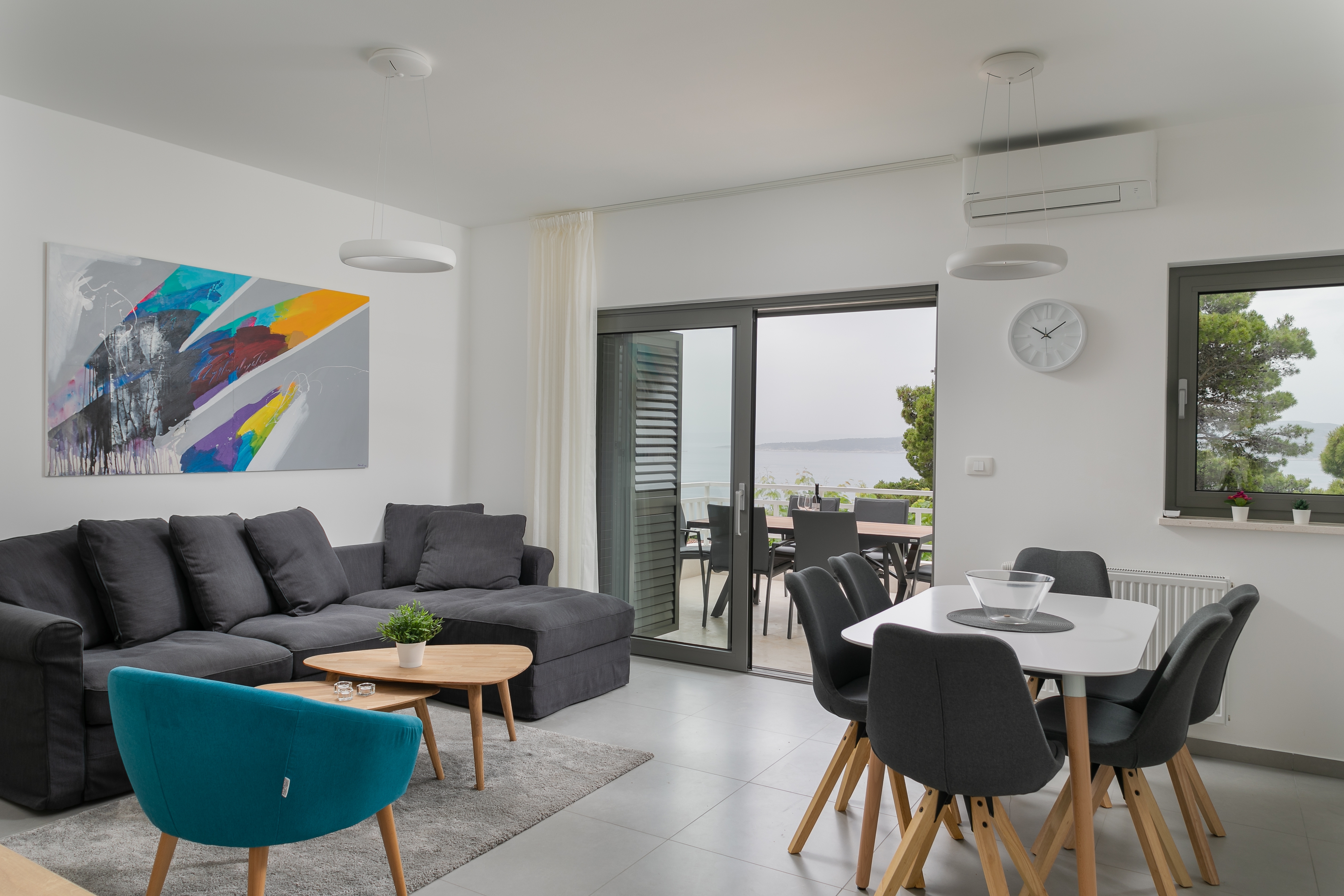 Two bedroom apartment with terrace and sea view Brela, Makarska (A-19345-b) Two bedroom apartment with terrace and sea view Brela, Makarska (A-19345-b)