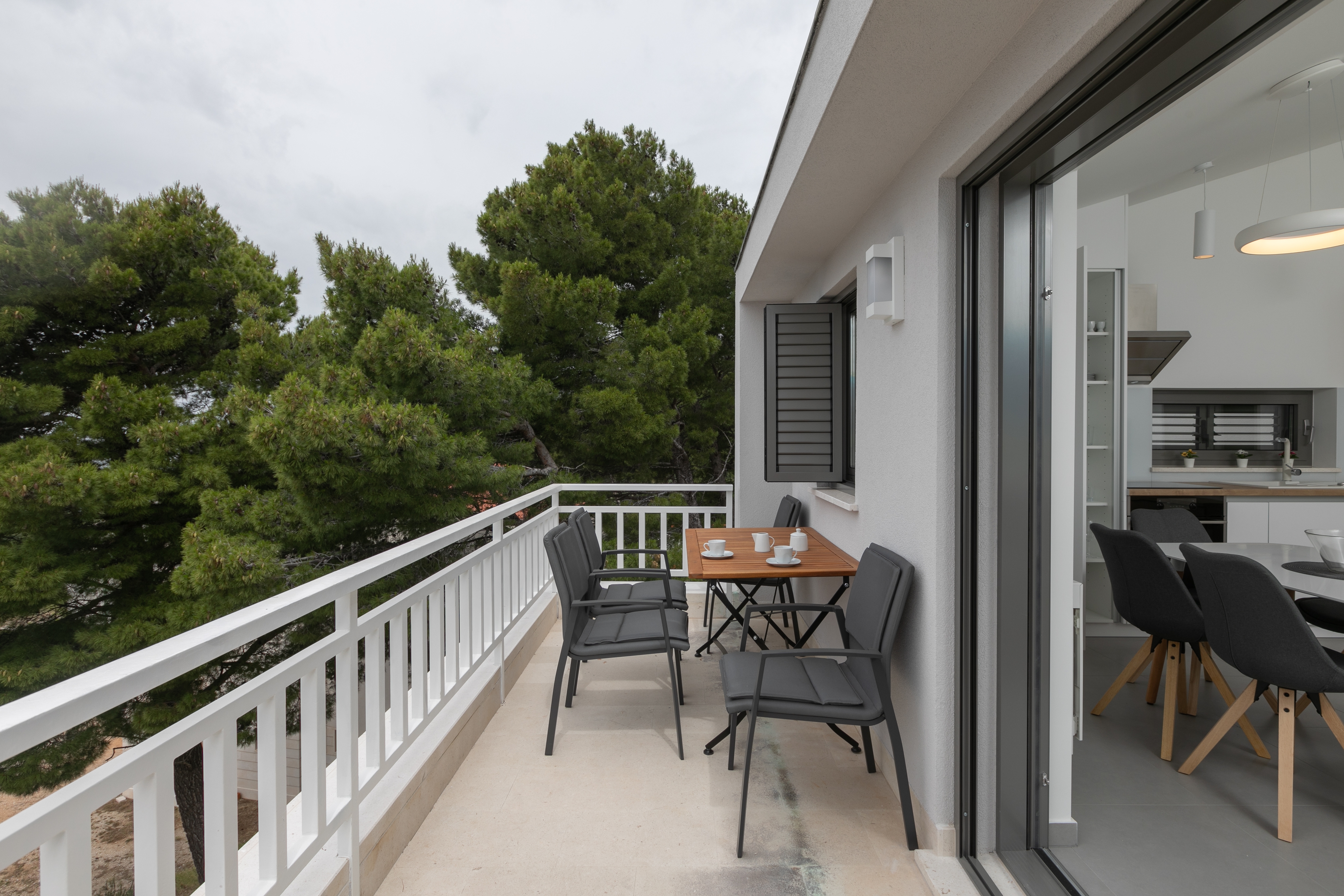 Two bedroom apartment with balcony and sea view Brela, Makarska  A-c