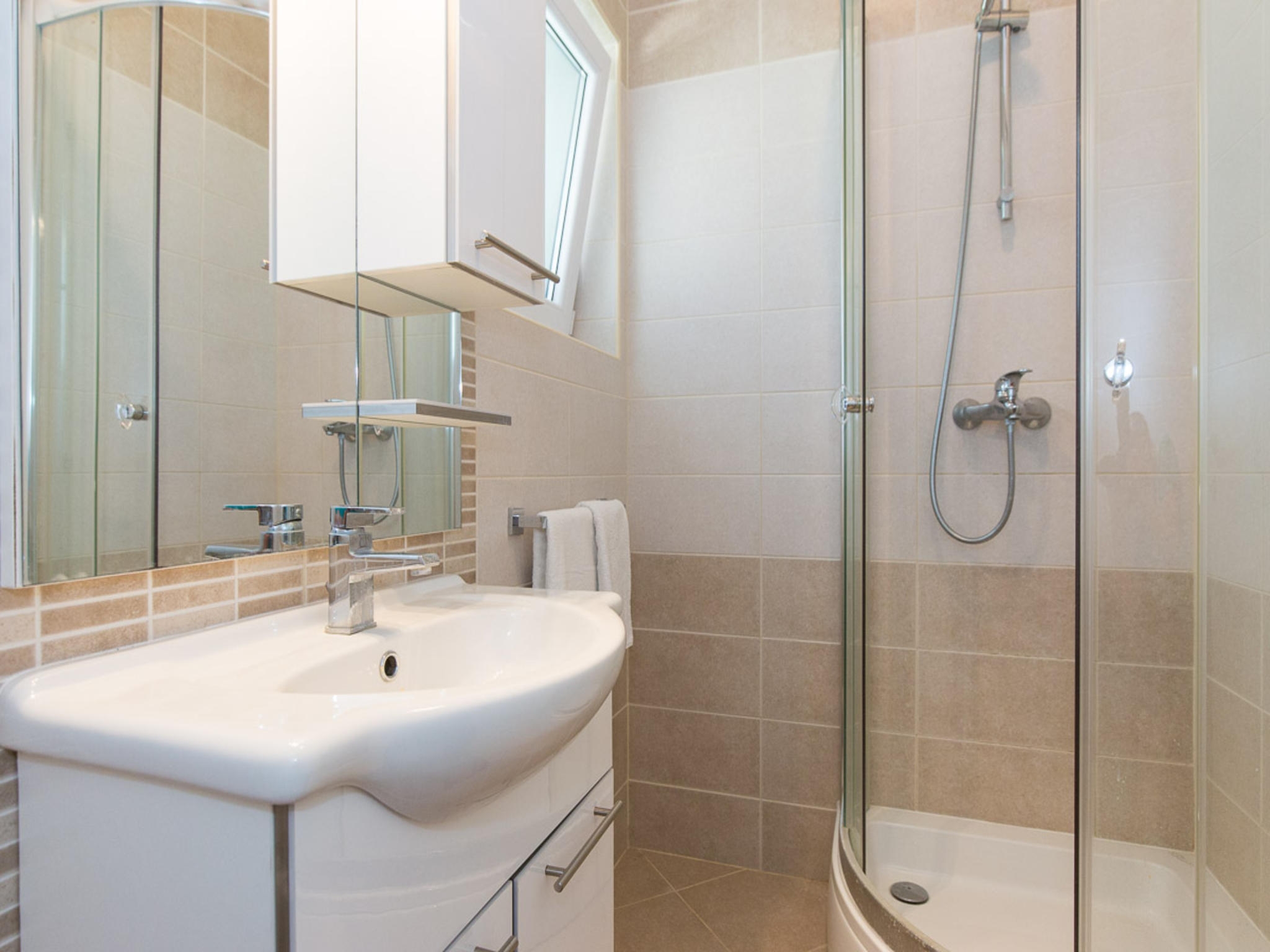 Two bedroom apartment with balcony and sea view Čižići, Krk  A-b