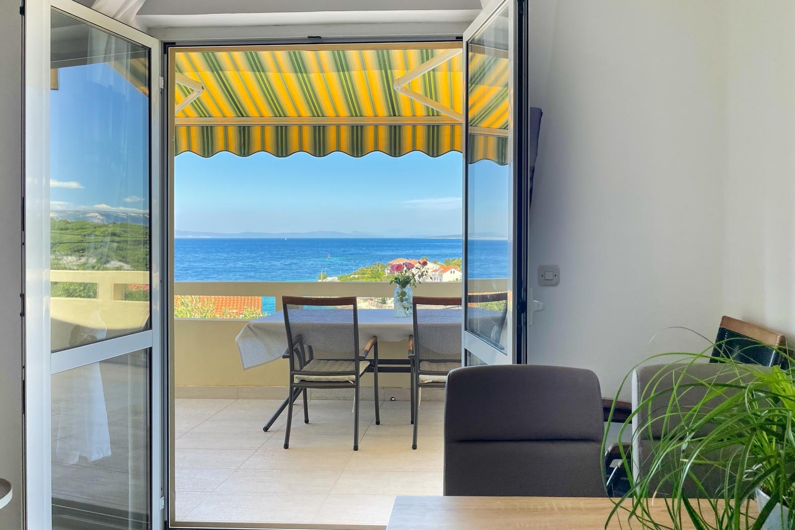 One bedroom apartment with terrace and sea view Lun, Pag (A-19358-b) One bedroom apartment with terrace and sea view Lun, Pag (A-19358-b)