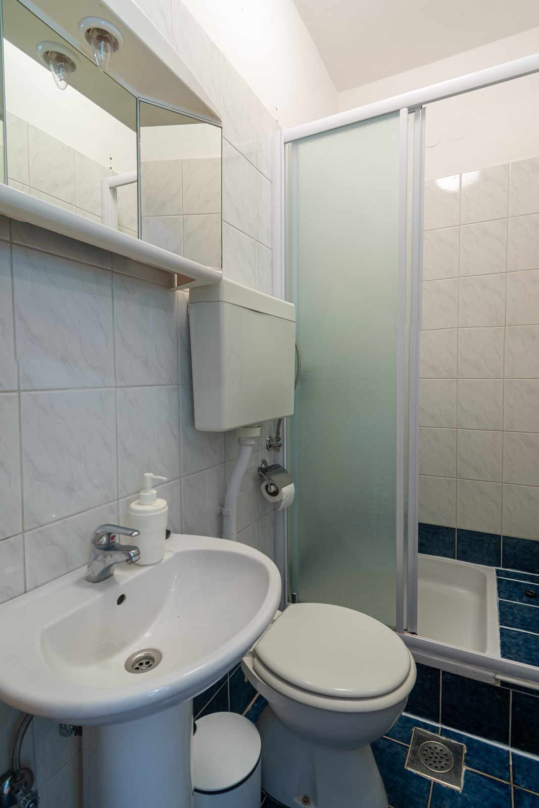 One bedroom apartment with terrace and sea view Lun, Pag  A-c