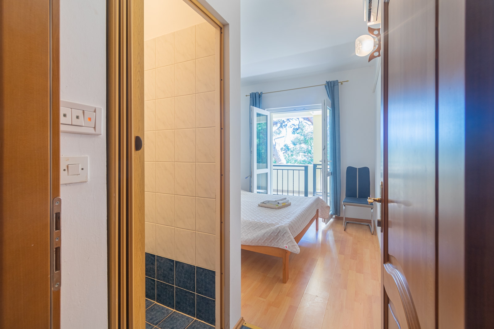 One bedroom apartment with terrace and sea view Lun, Pag  A-c