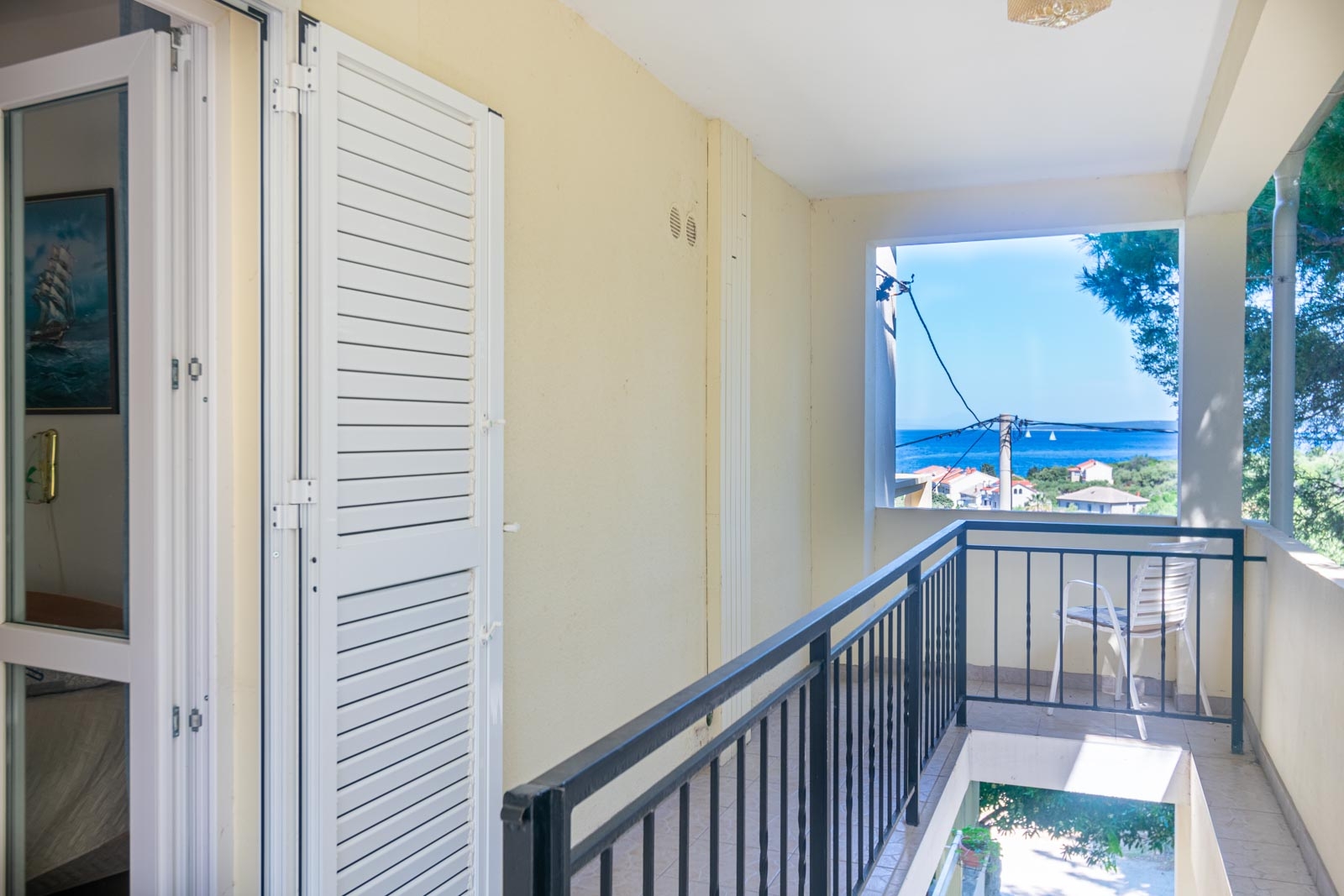 One bedroom apartment with terrace and sea view Lun, Pag  A-c