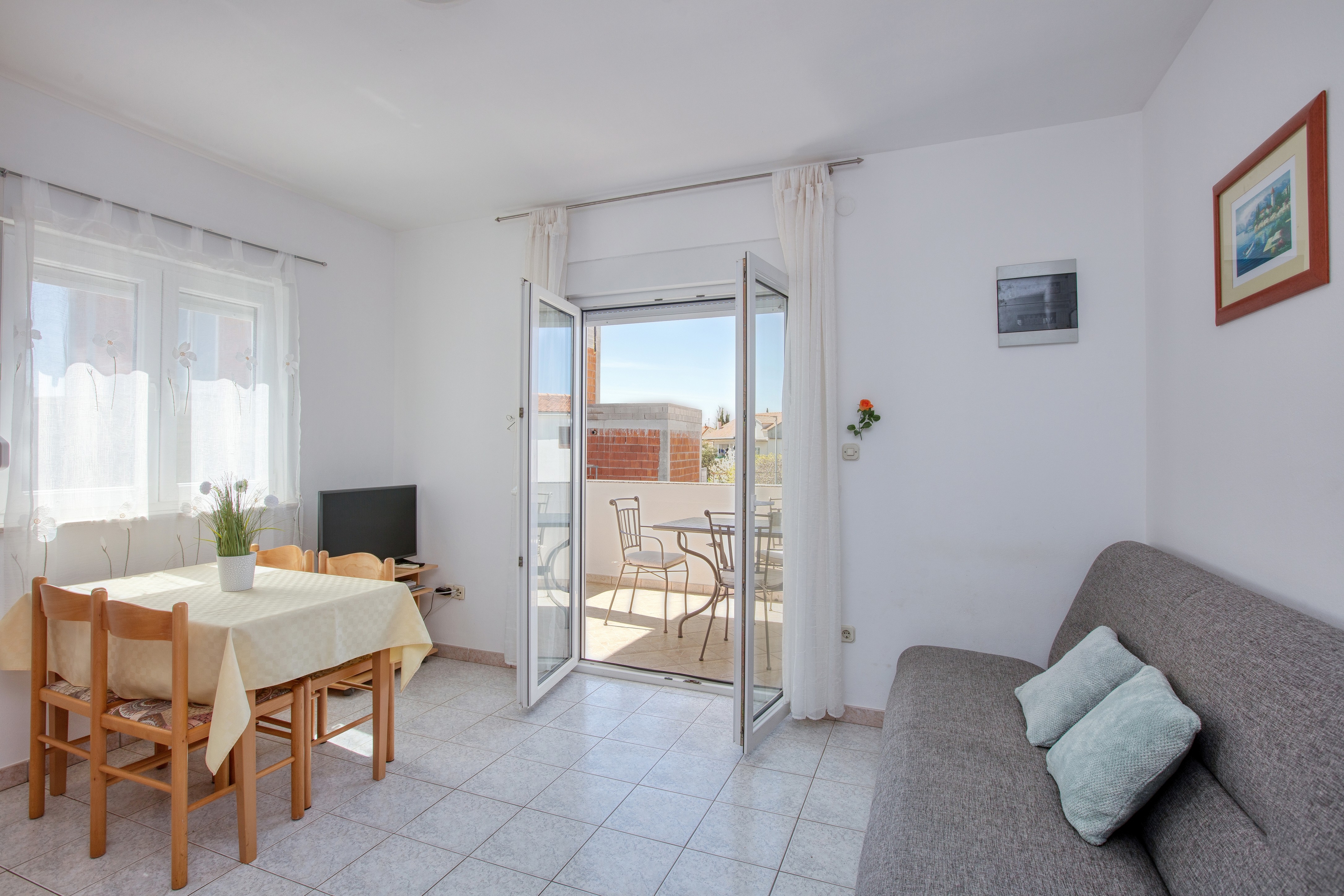 One bedroom apartment with terrace Rogoznica (A-19367-a) One bedroom apartment with terrace Rogoznica (A-19367-a)