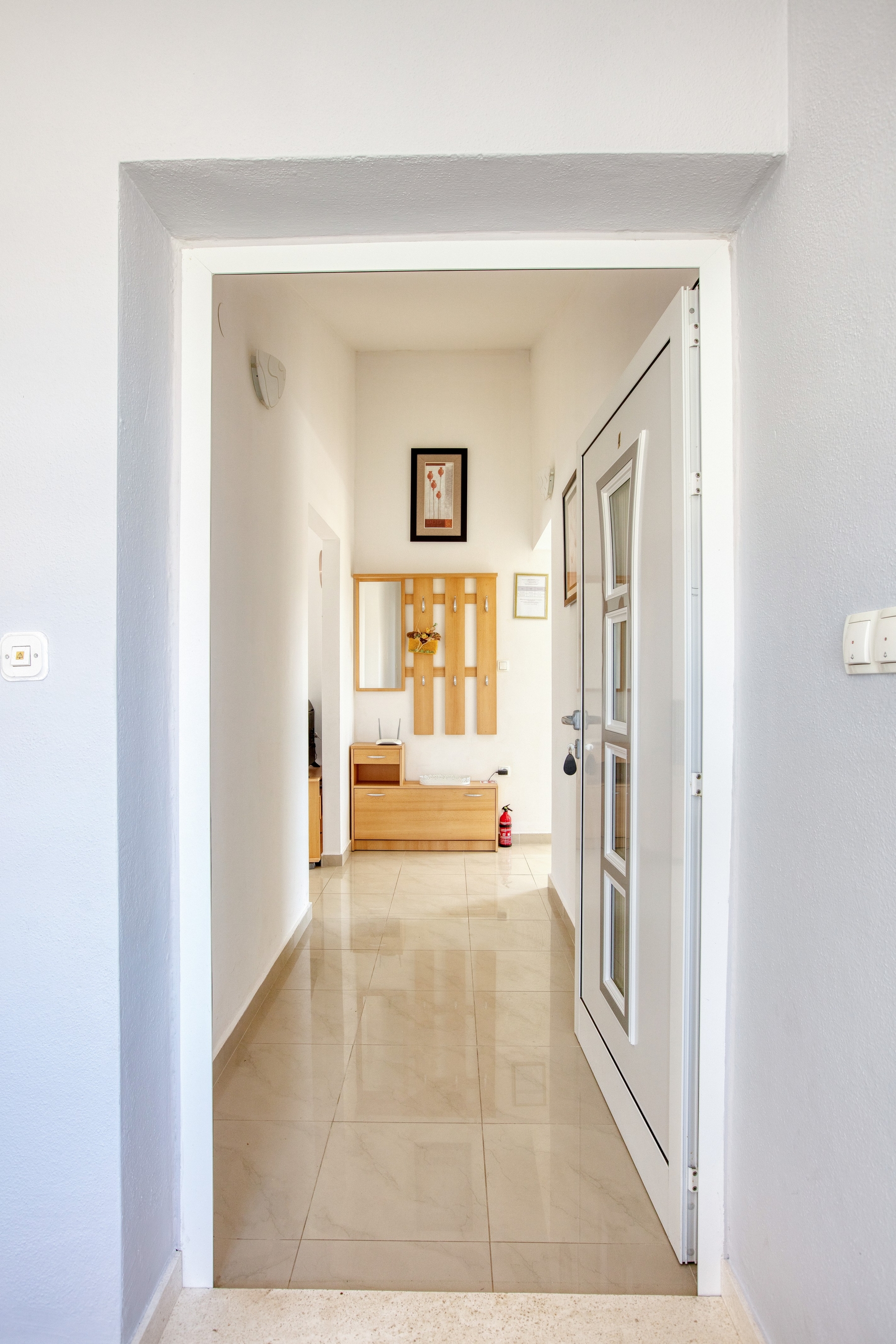 Two bedroom apartment with terrace Rogoznica  A-b