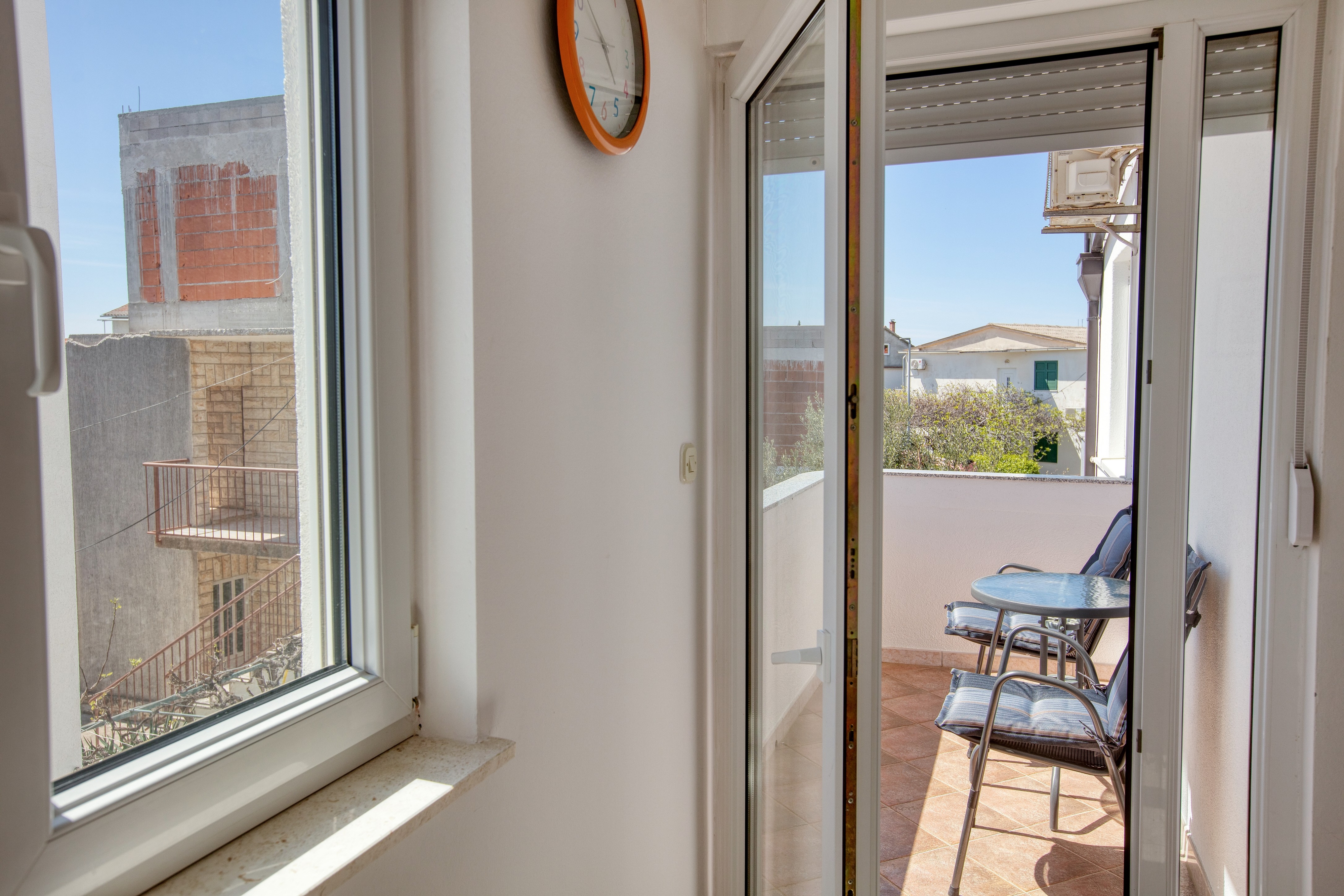 Studio flat with balcony Rogoznica  AS-a