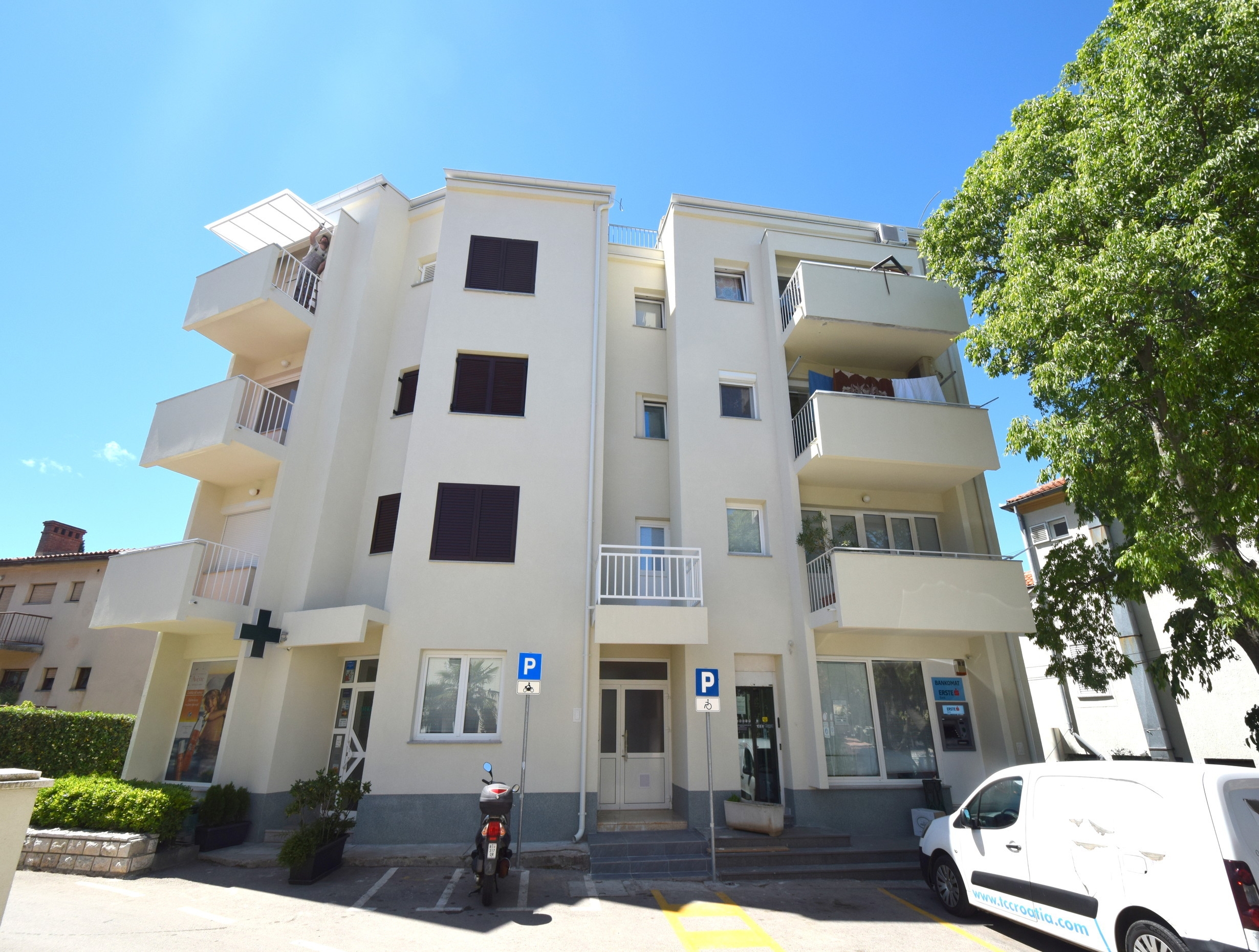 One bedroom apartment with balcony and sea view Malinska, Krk (A-19370-a)