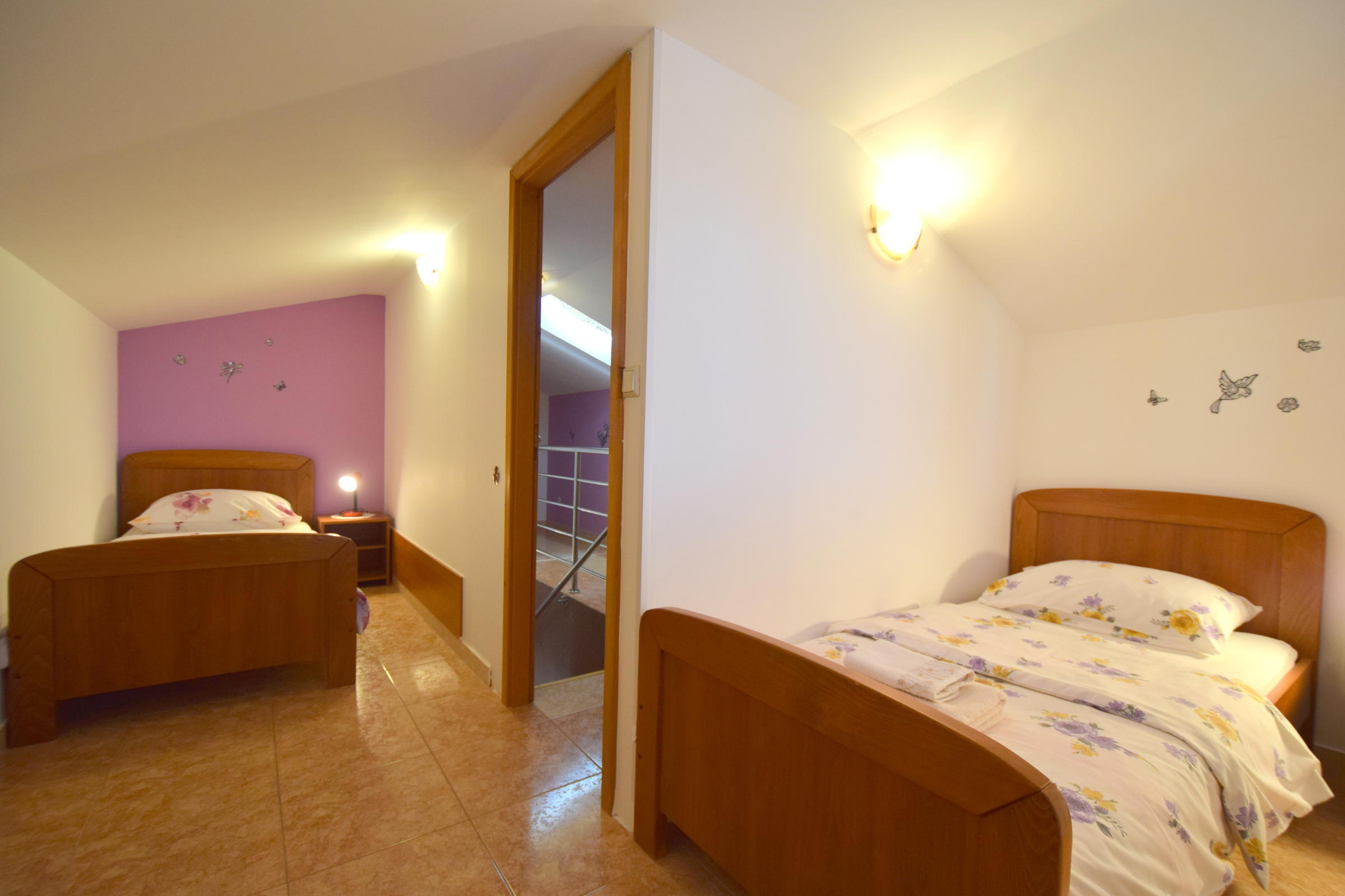 Three bedroom apartment with terrace and sea view Čižići, Krk  A-a