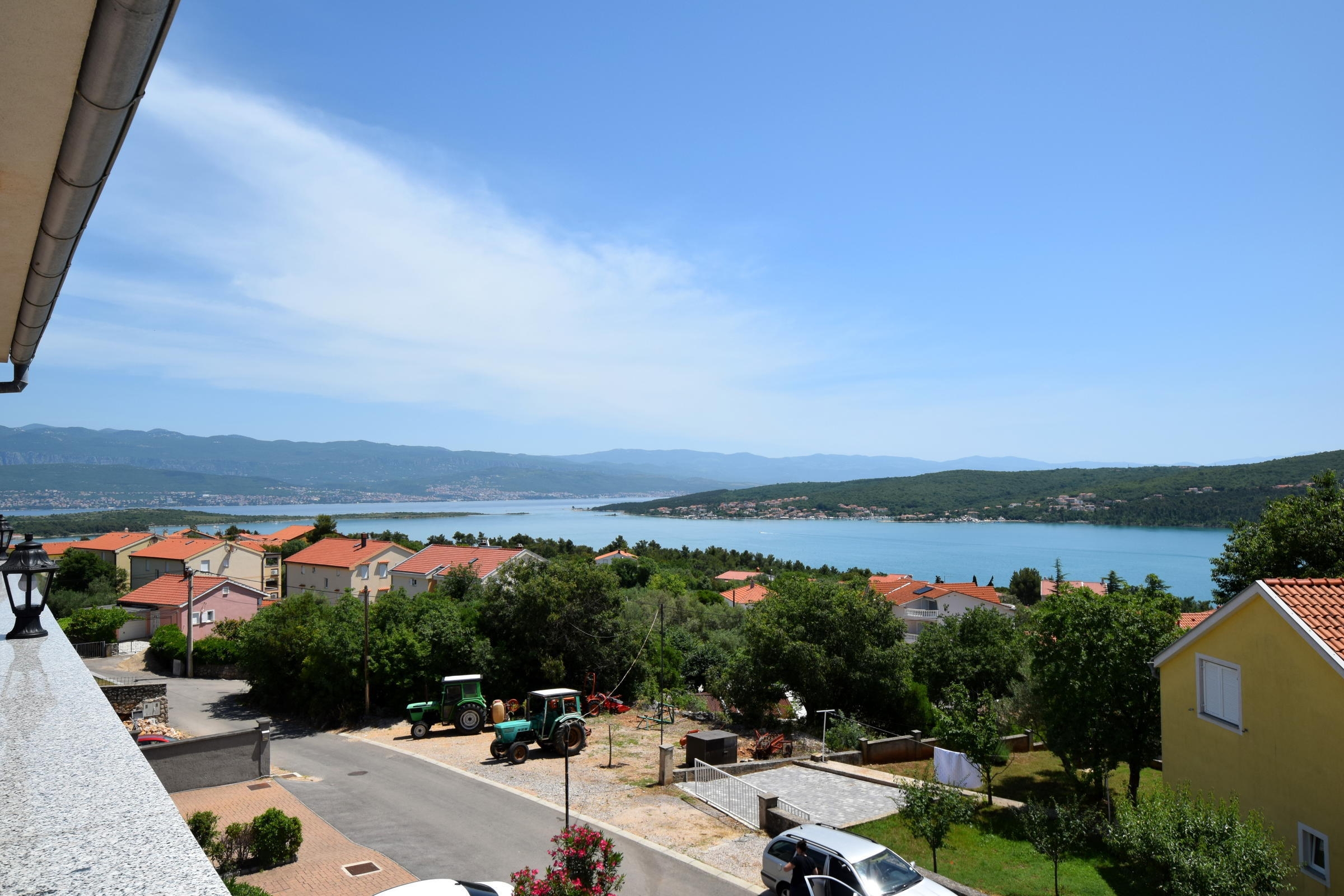 Three bedroom apartment with terrace and sea view Čižići, Krk  A-a