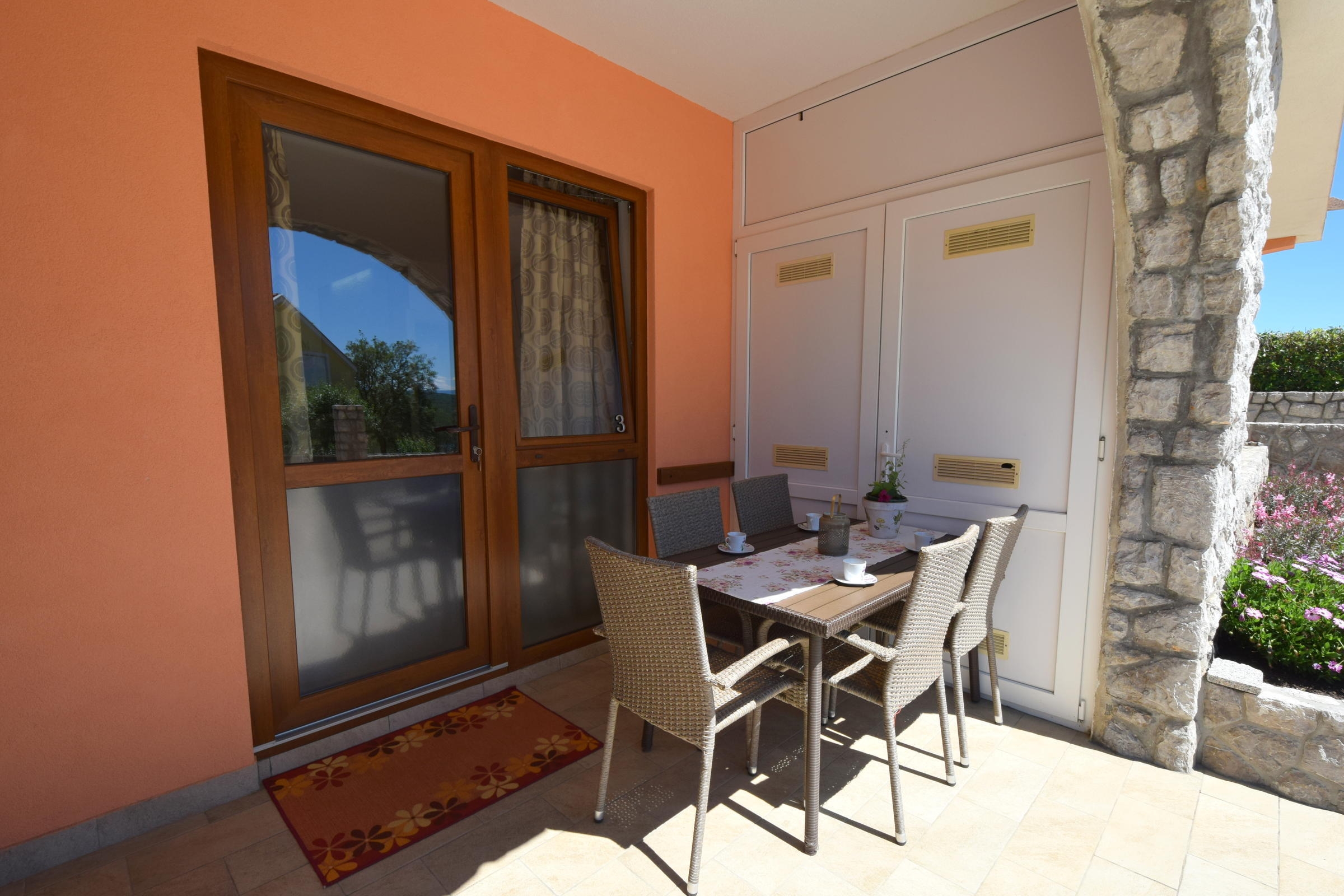 Two bedroom apartment with terrace Čižići, Krk  A-c