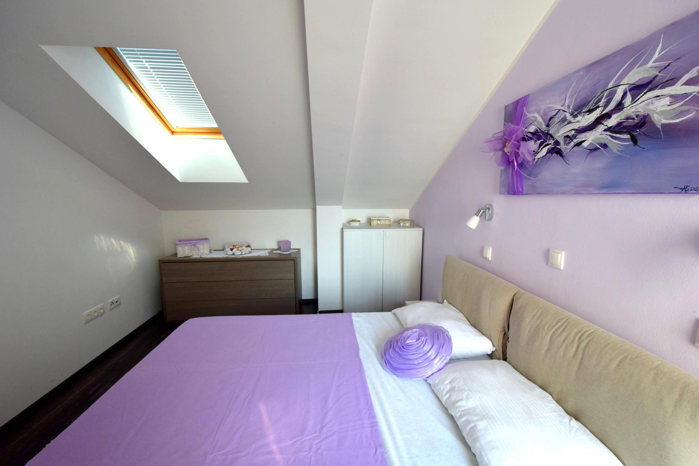 Two bedroom apartment with terrace and sea view Njivice, Krk  A-a