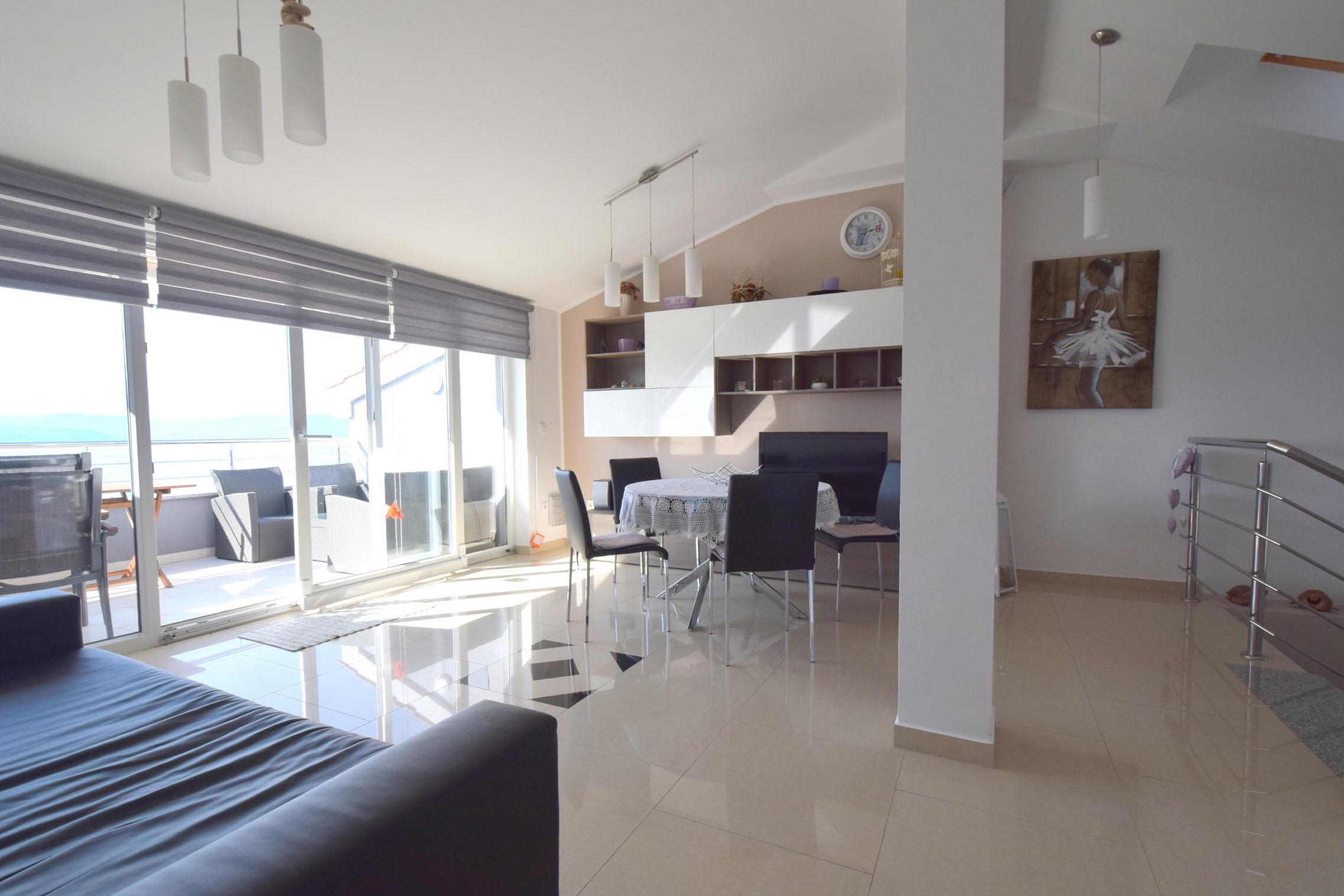 Two bedroom apartment with terrace and sea view Njivice, Krk (A-19379-a)